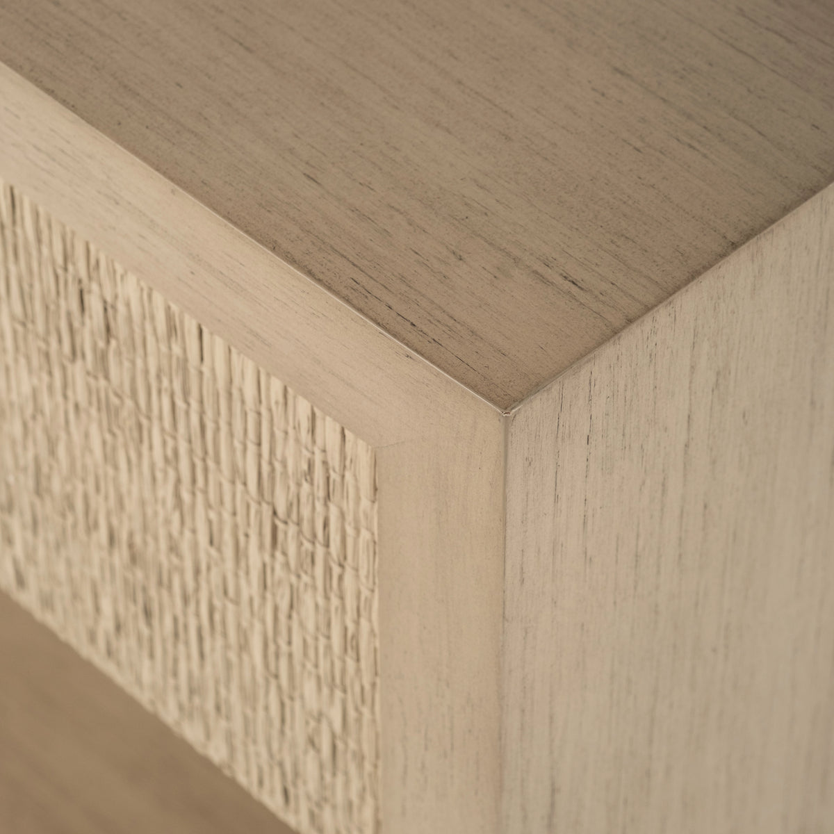 Harperly 26" Nightstand