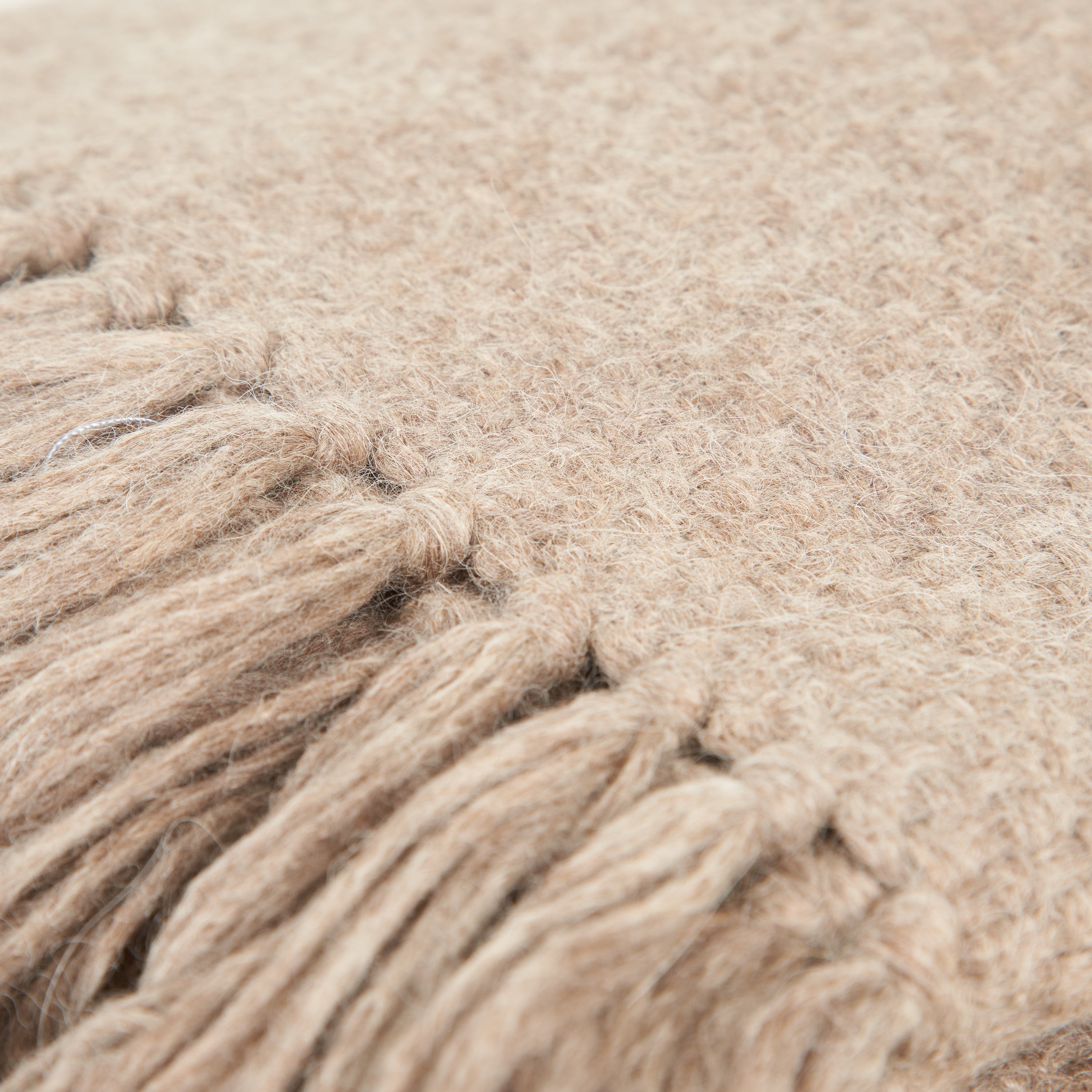 Lanza Oversized Throw