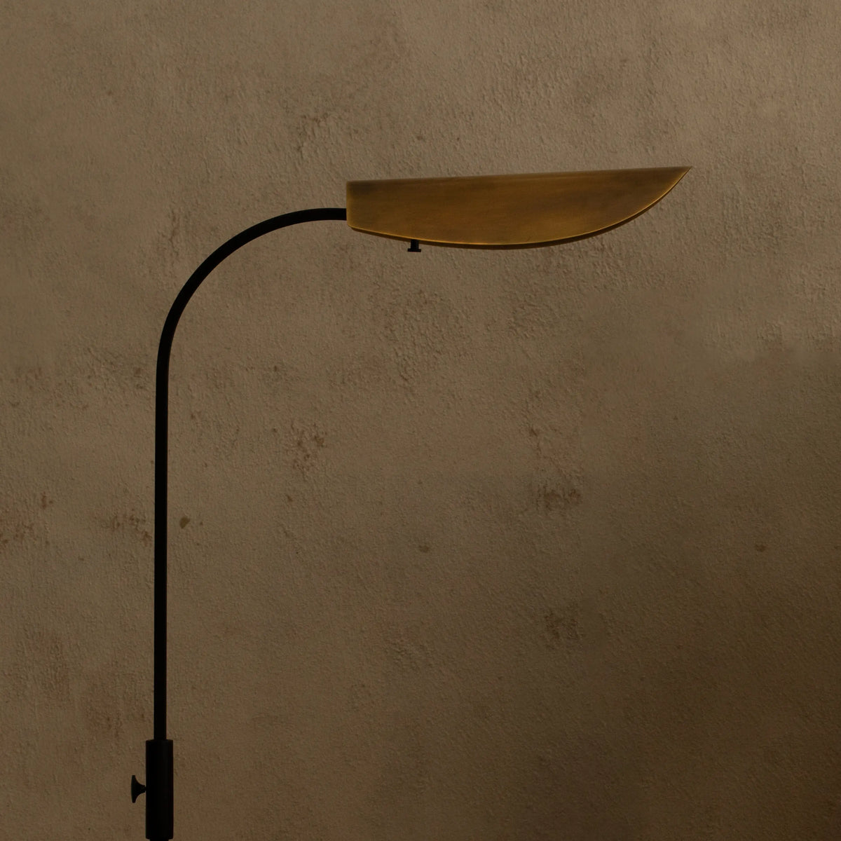 Lola Pharmacy Floor Light