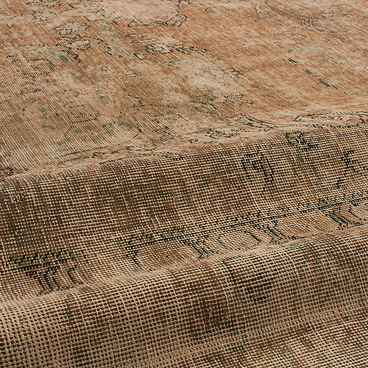 Elte, Second Life Ivory