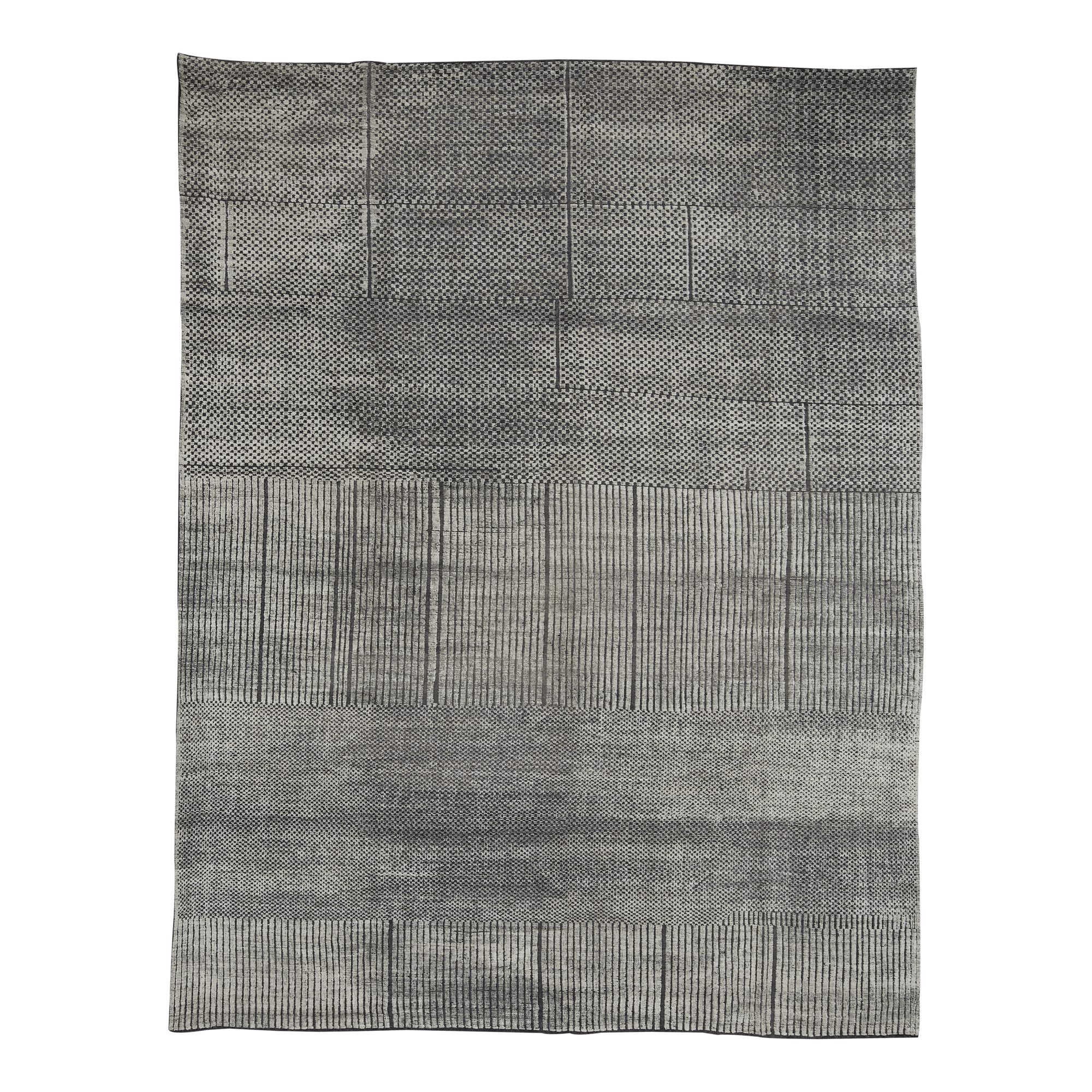Revered for its lustre and soft hand, the natural qualities of wool from ancient Karakul sheep are honoured through restraint and refinement.