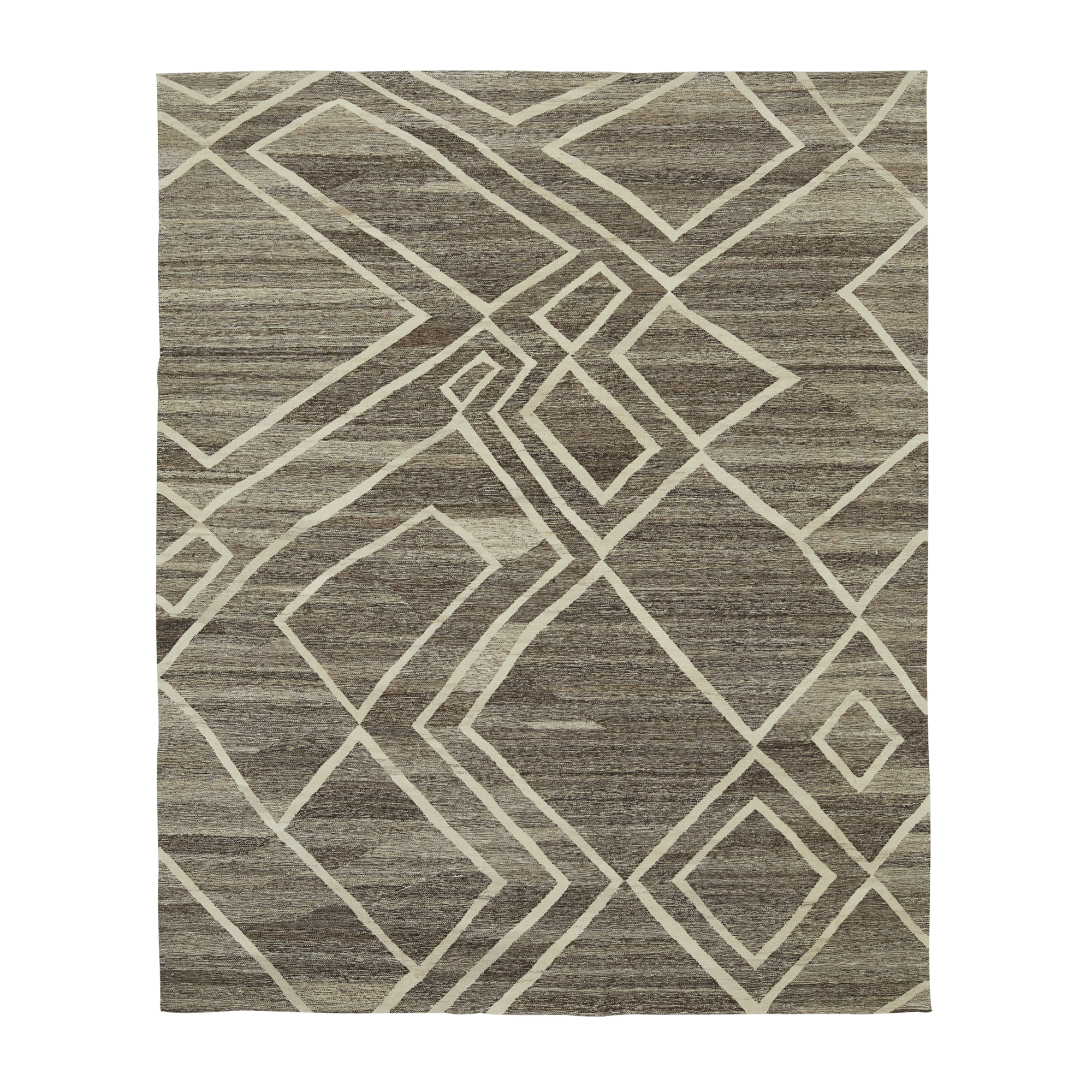 Revered for its lustre and soft hand, the natural qualities of wool from ancient Karakul sheep are honoured through restraint and refinement.
