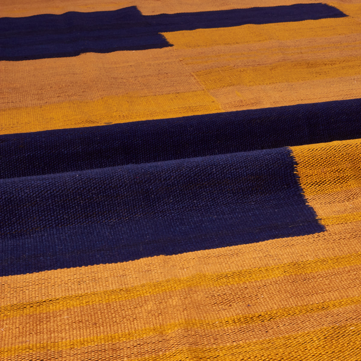Makay Yellow/Blue
