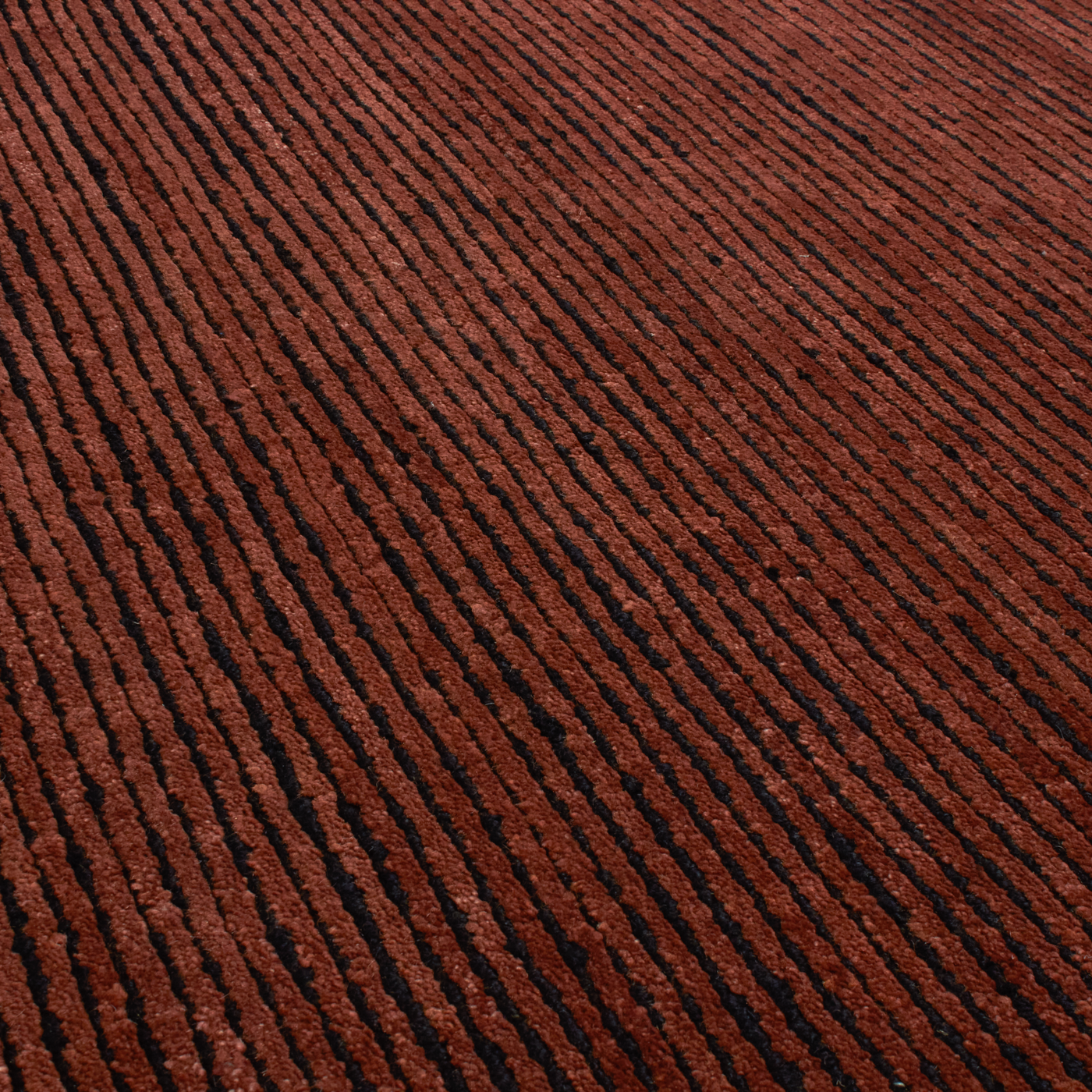 The Elte Essentials Rug Collection can expertly transform a space, whether through the visual interest of intricate texture or the warmth and vibrancy of colour.