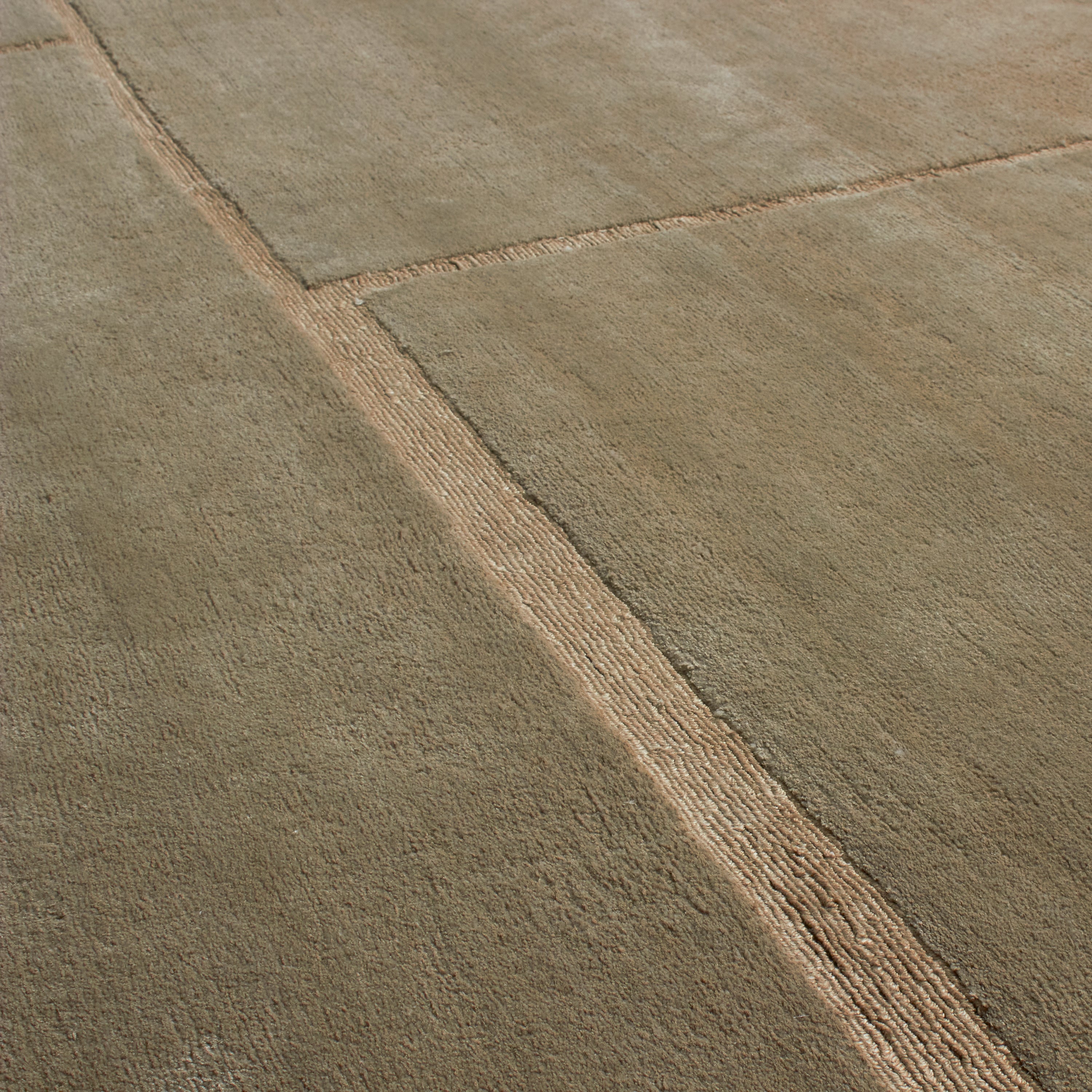 Nella Beige