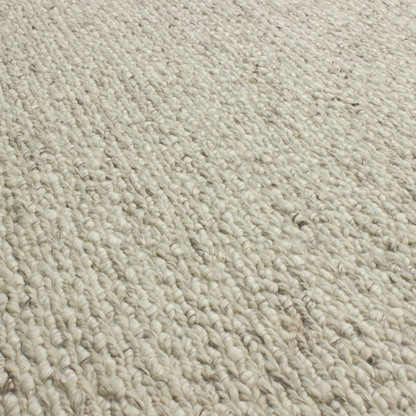 The Elte Essentials Rug Collection can expertly transform a space, whether through the visual interest of intricate texture or the warmth and vibrancy of colour.