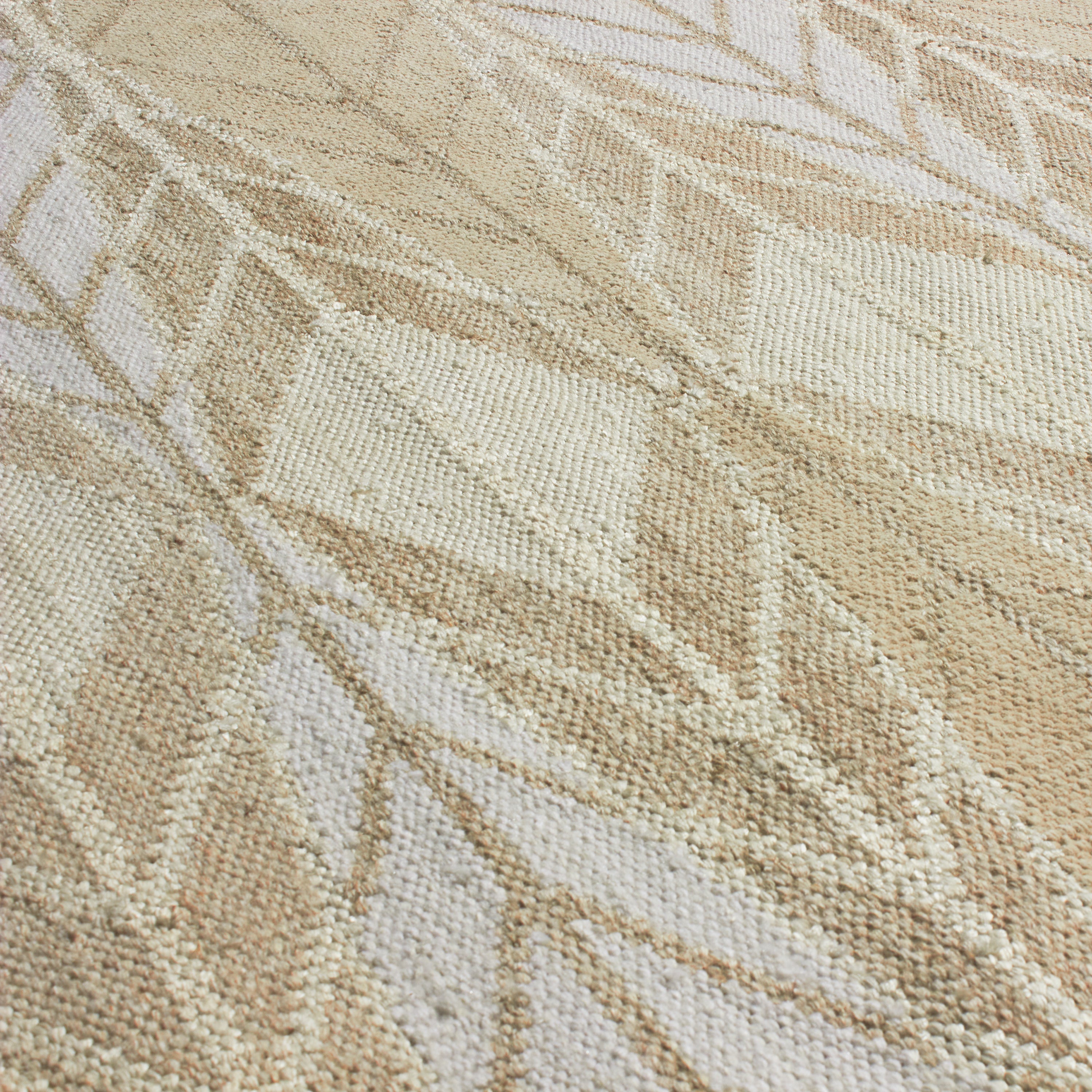 Arvika Ivory