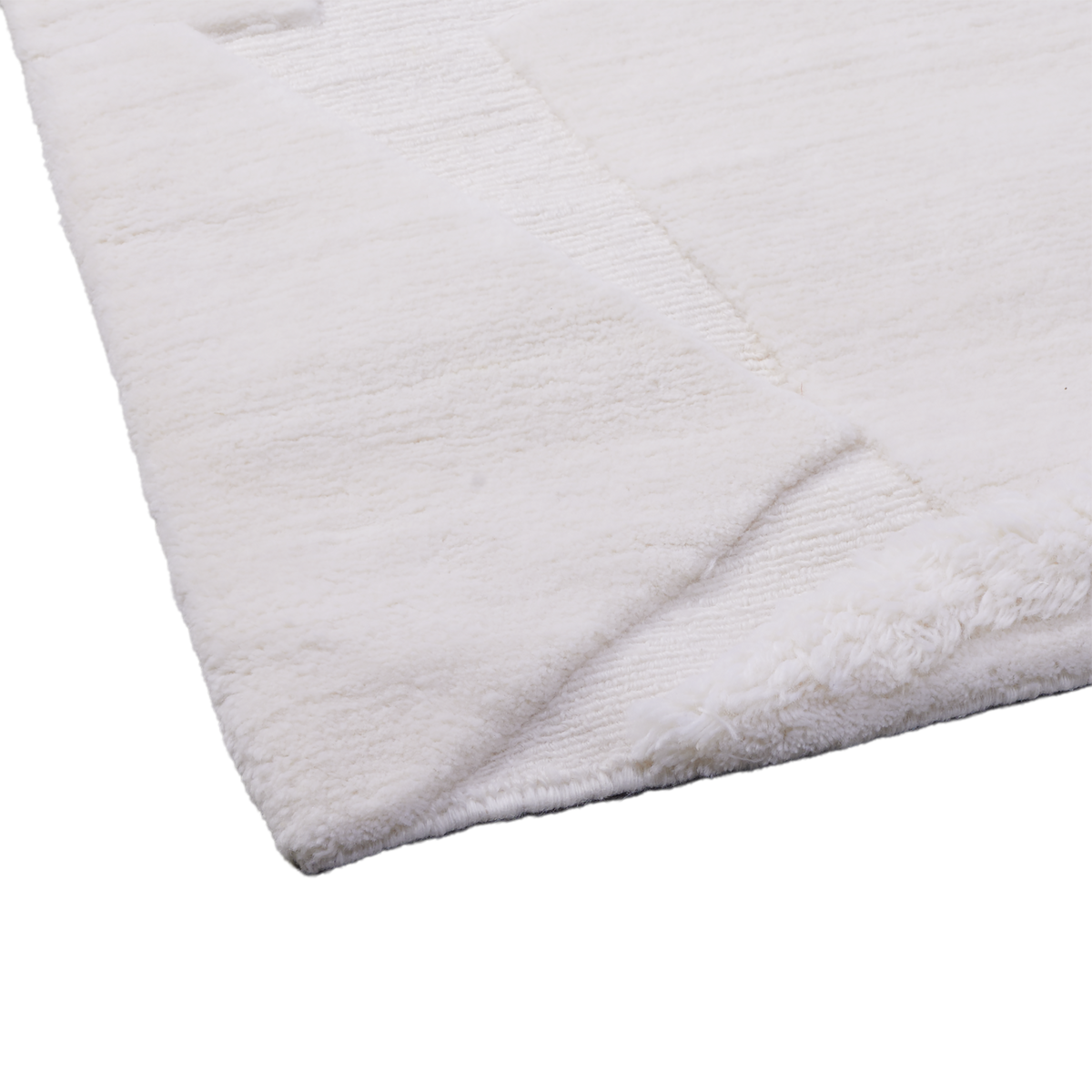 Coralyn Ivory