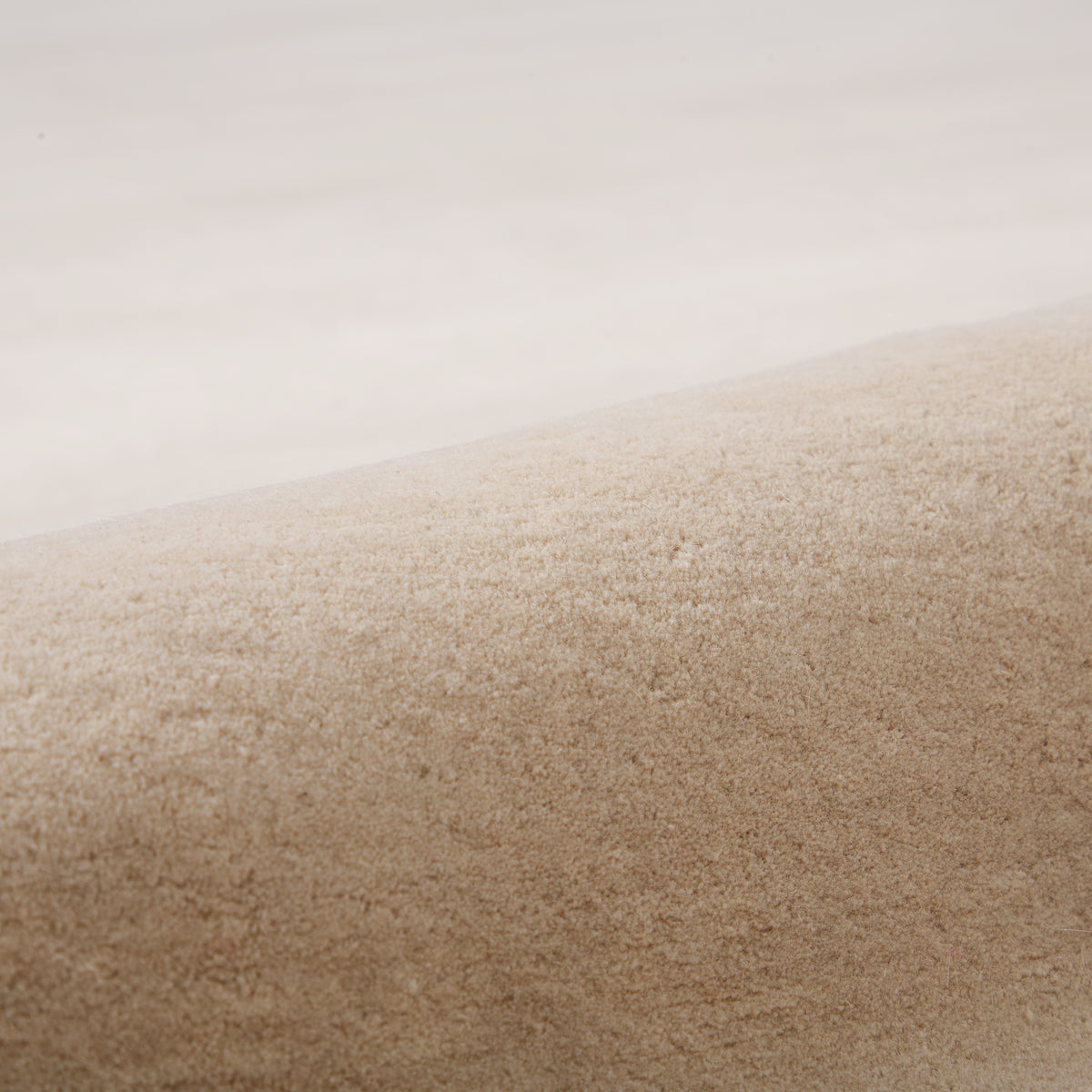 Miska Beige/Ivory