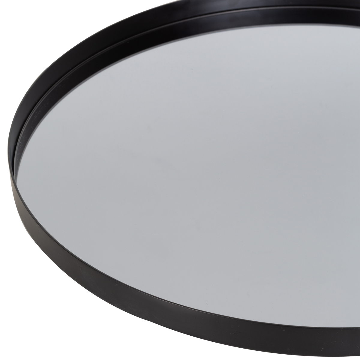 Characterized by its confident presence and its luxurious build quality, the Reflect Round Tray is defined by its clean, sharp lines and its elevation of simple forms.