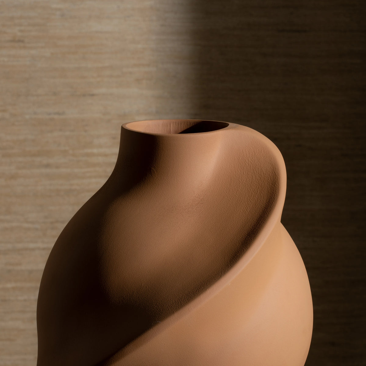Pirout Vase