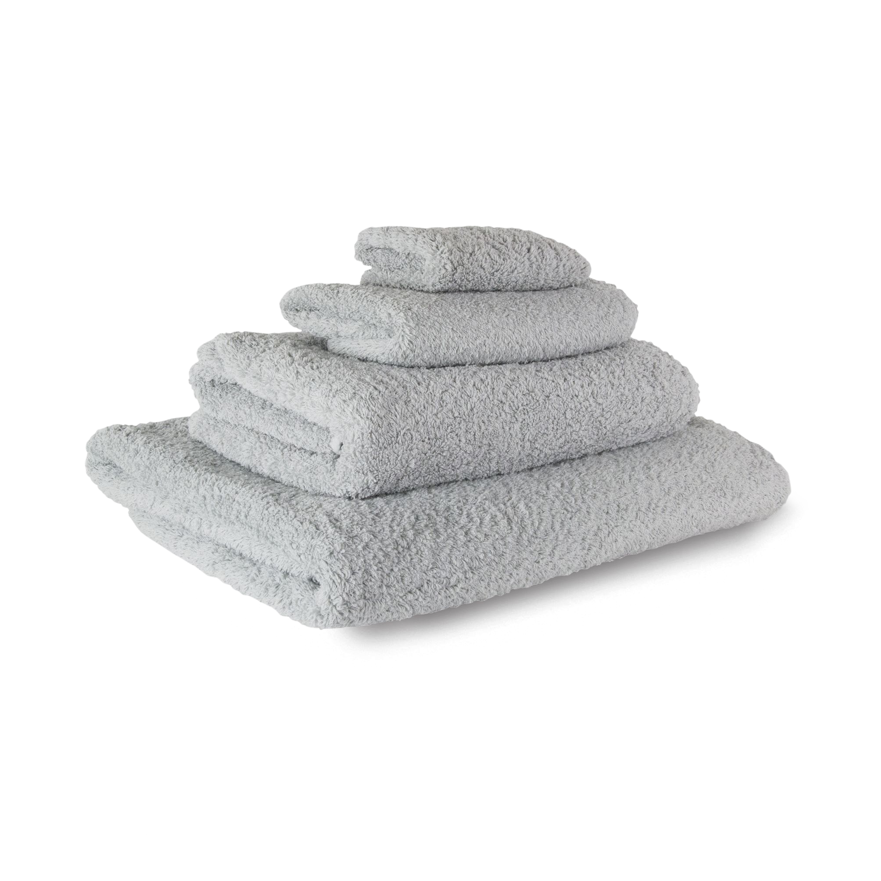 Indulge in the exceptional quality and softness of the Super Pile towel collection.