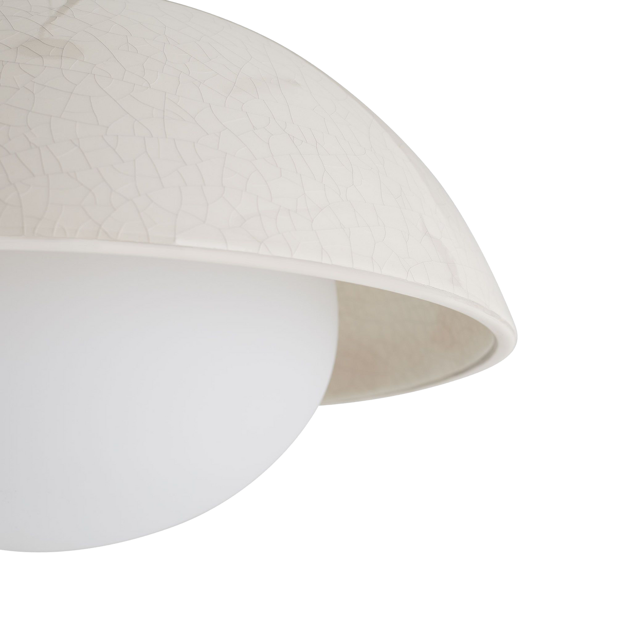 An ultra-versatile pendant that offers dynamic contrast through modern and seemingly handcrafted materials, light and dark hues and thoughtful detailing.