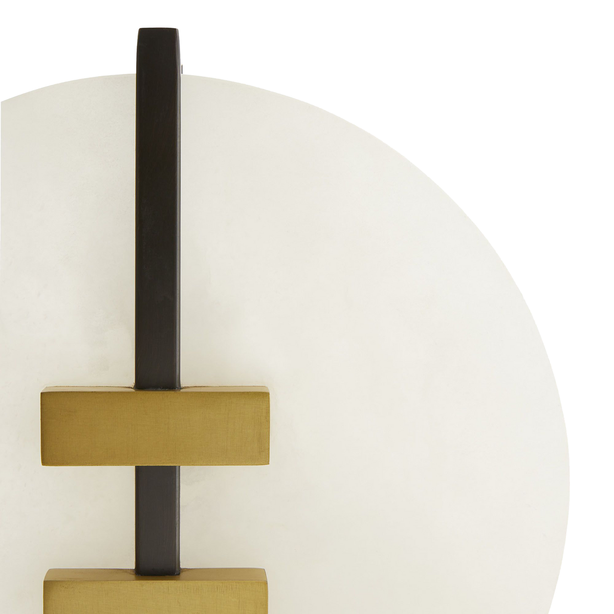 This Kasen Sculpture draws from the art deco period of the early 20th century.
