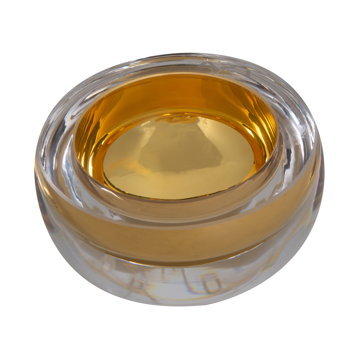 A beautiful metallic colouring adorns its thick glass and will add striking style elements to your interior.