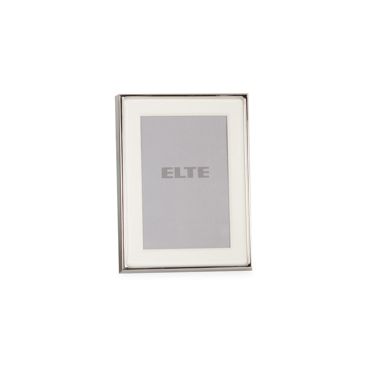 A truly stylish picture frame allows the photo within to take centre stage and should not distract from it.