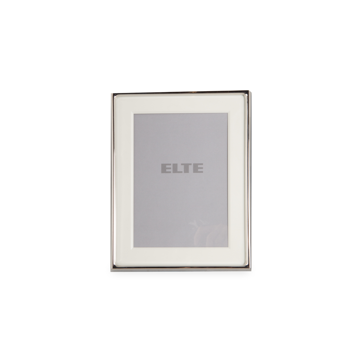 A truly stylish picture frame allows the photo within to take centre stage and should not distract from it.