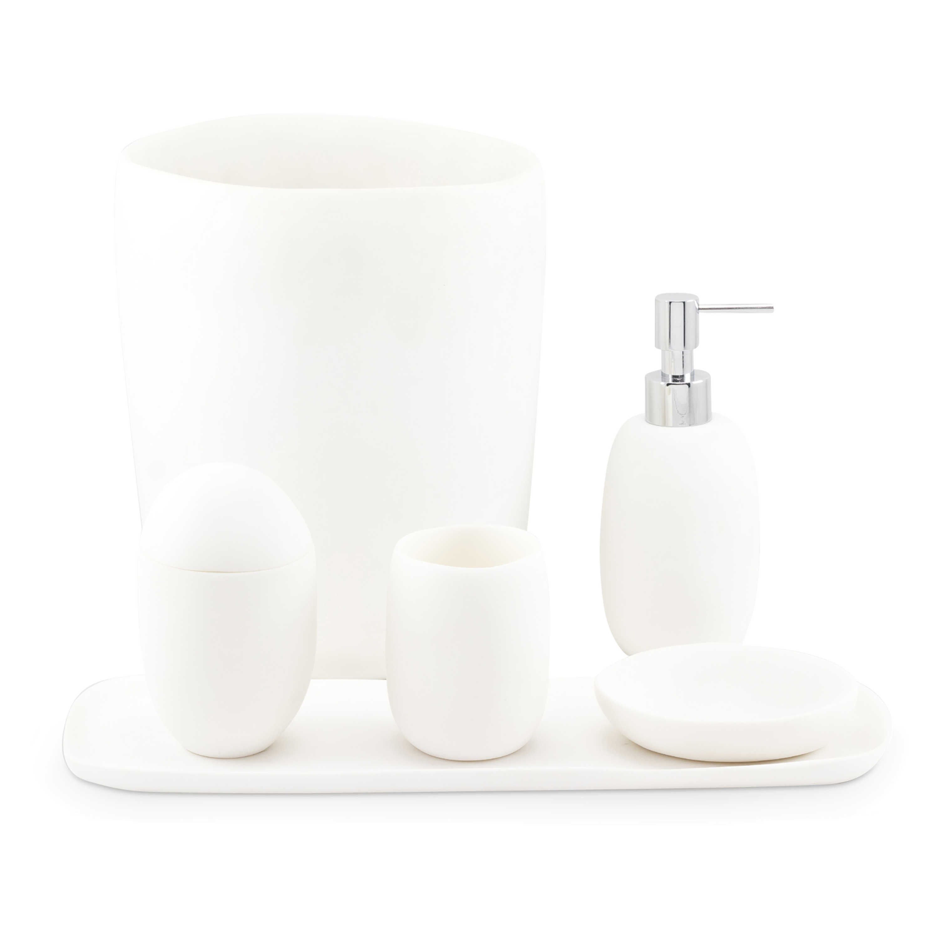 The Resin collection is a modern set of home accessories made of resin.