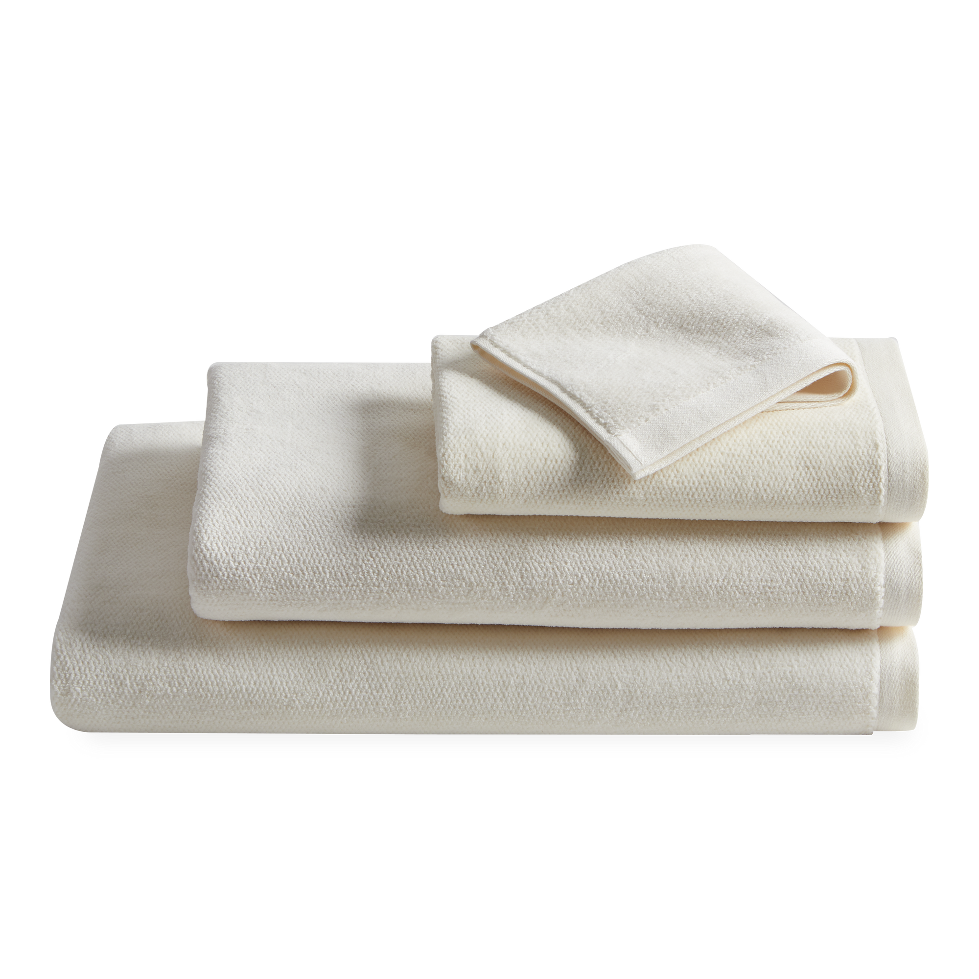 Take comfort in the luxurious feel of Velour towels: its subtle diamond-weave velour is backed with absorbent terrycloth to swaddle you in style—morning, noon, on night.