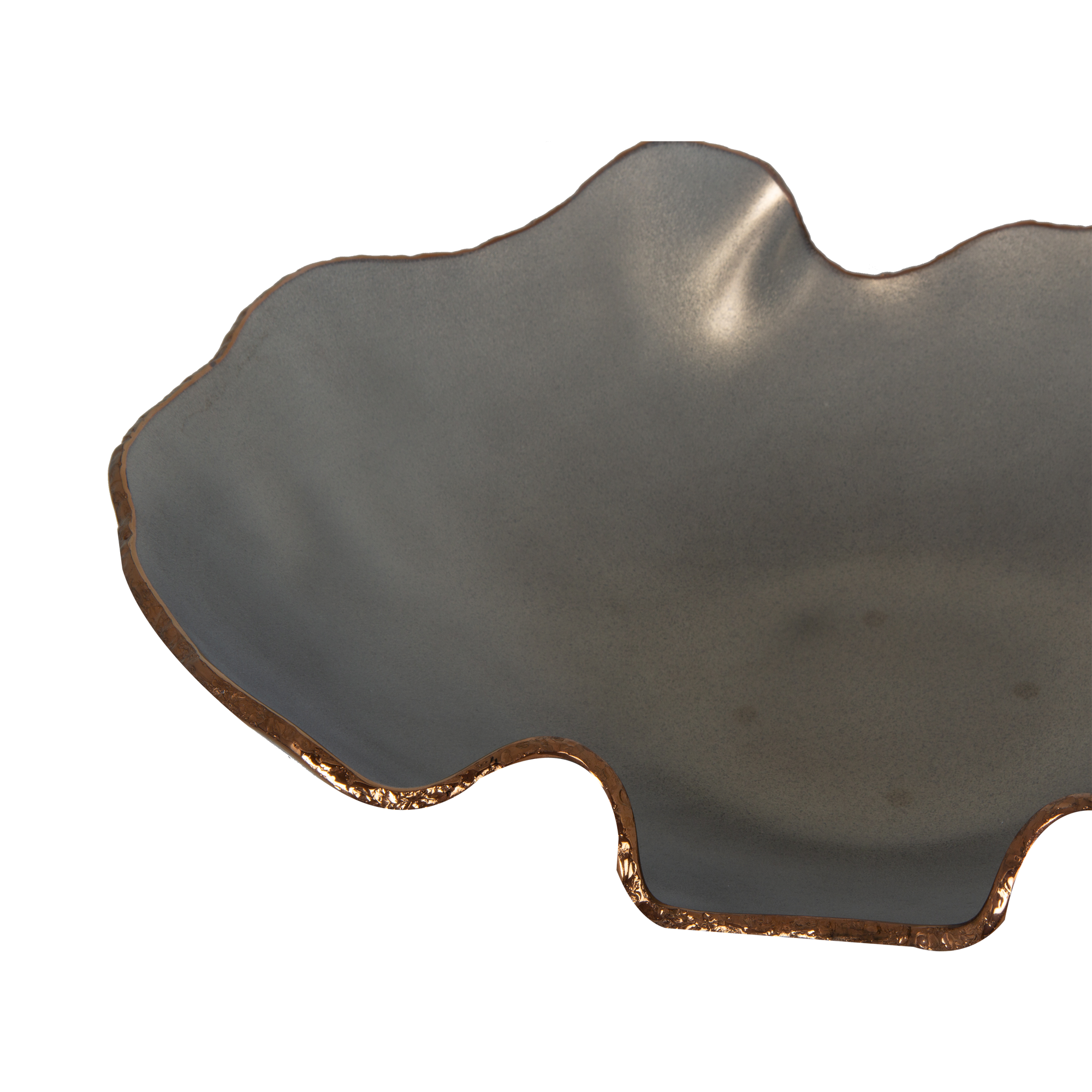 These exquisite pieces are the work of Brazilian glass artist Regina Medeiros.