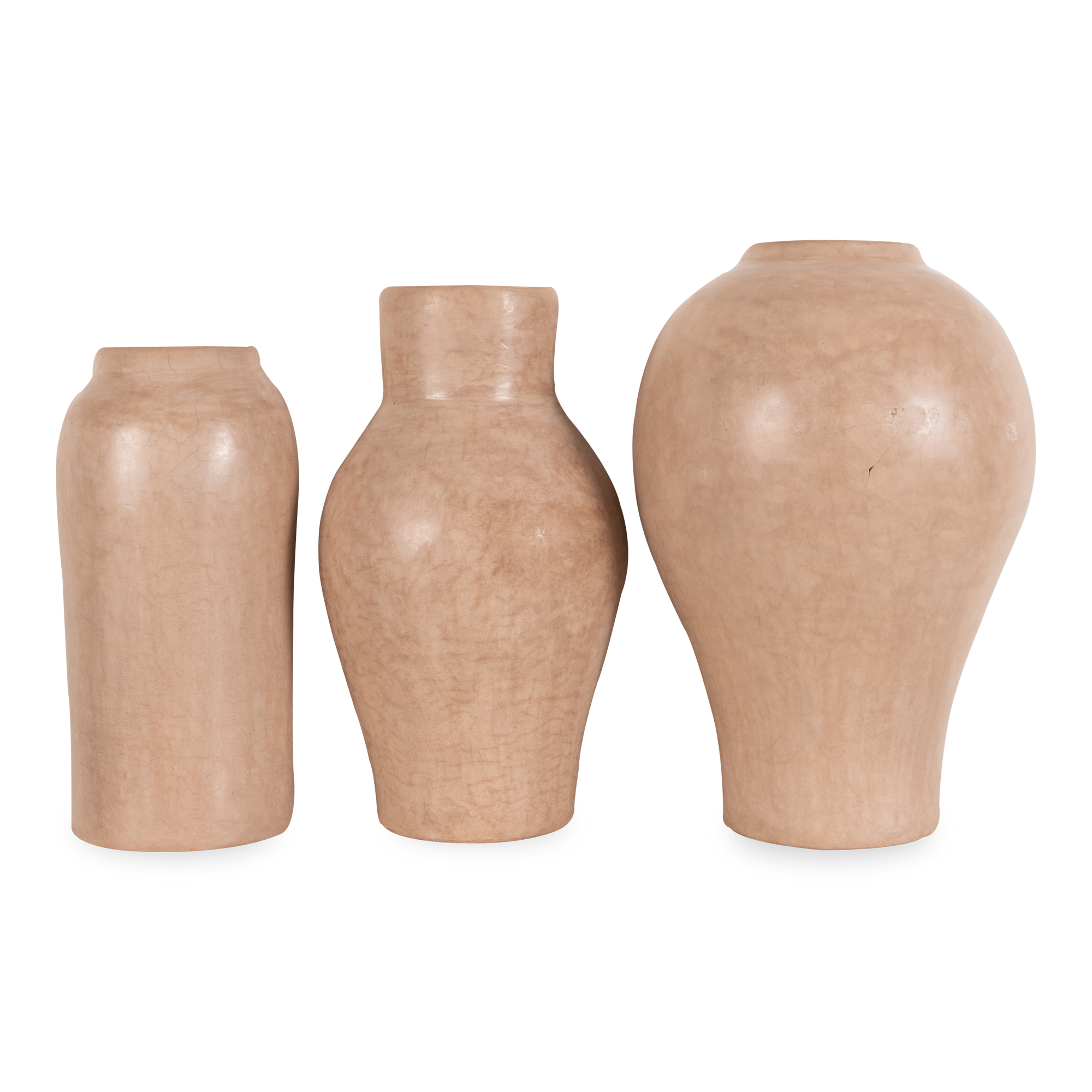 The Tadelakt Collection is crafted from tadelakt made with the limestone of the Marrakech Plateau.