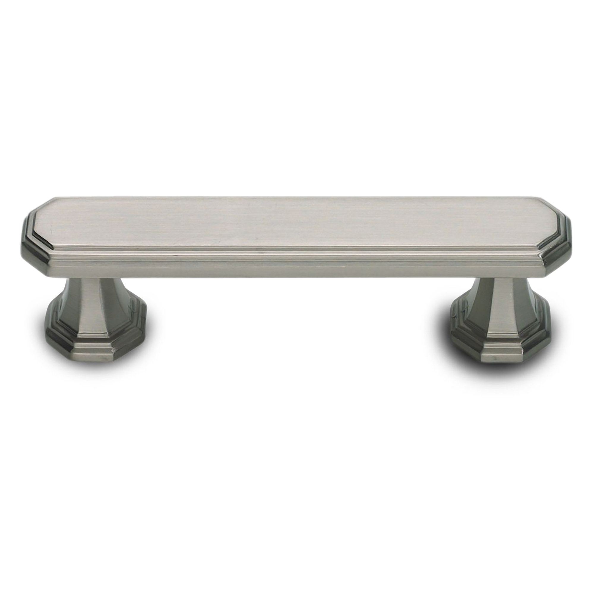 A sophisticated contemporary pull with ridged edges.