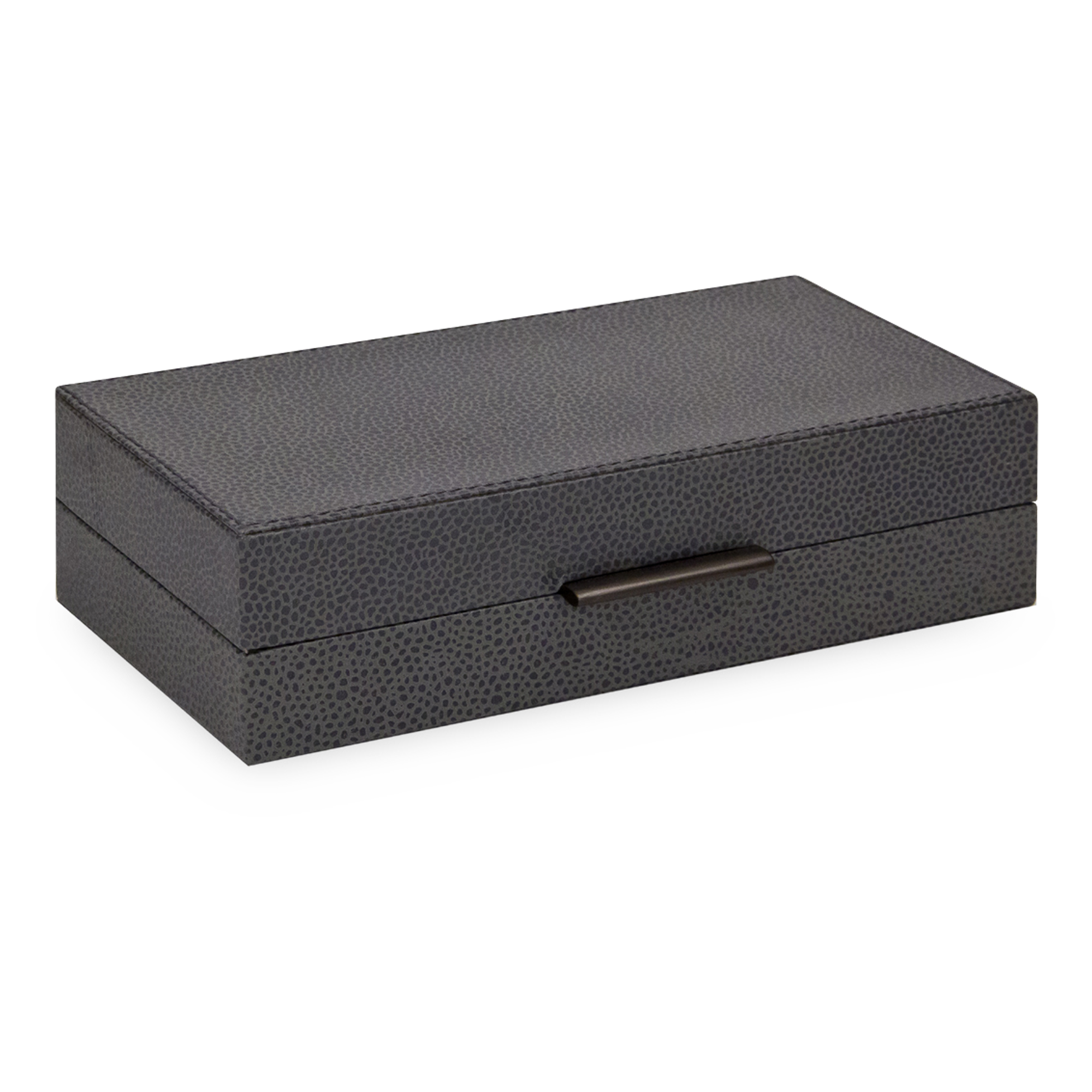 The perfect subtle graining of leather and understated bronze slim knobs provide fantastic complements for the stylish grey interior and smooth suede bases of these boxes.