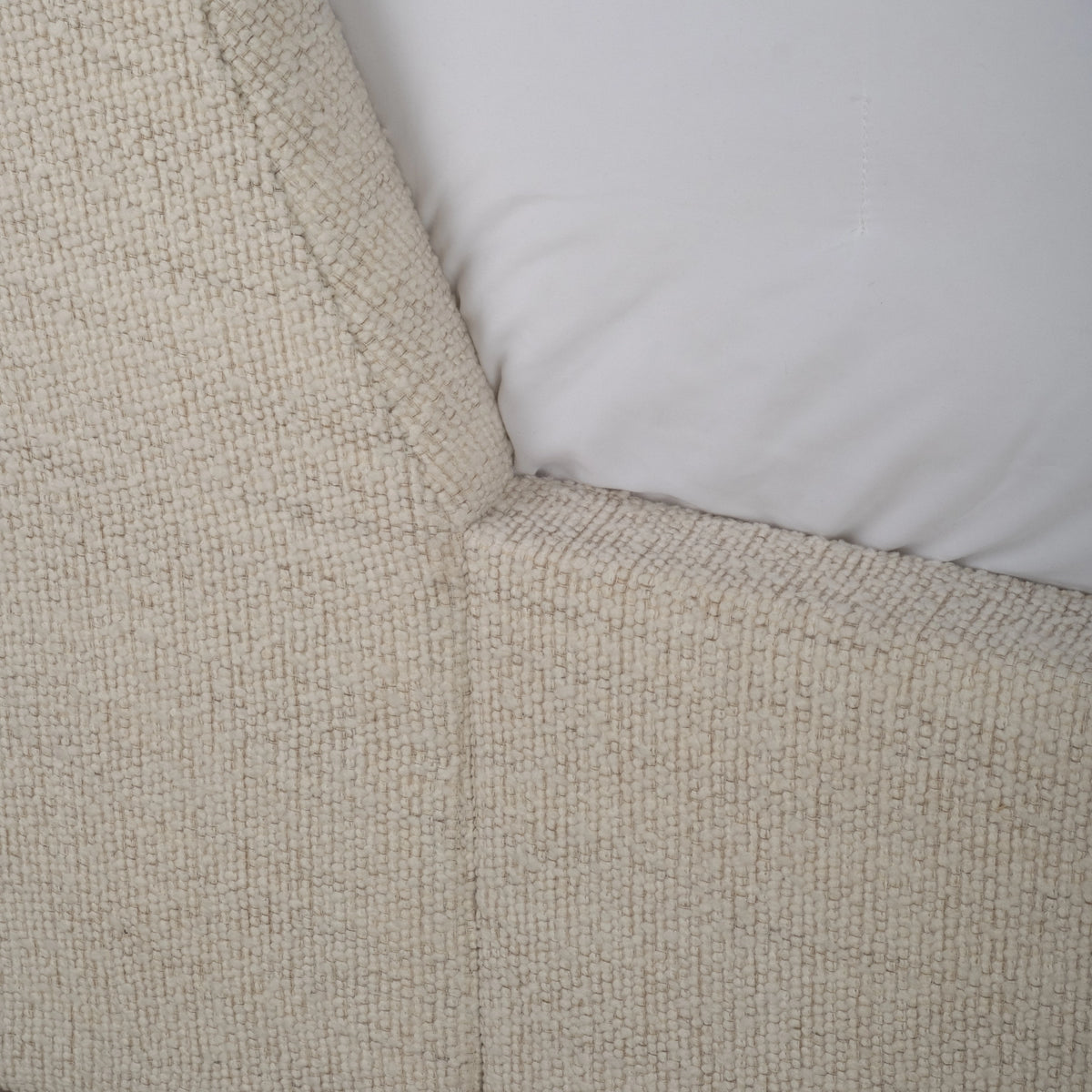 Winona Bed