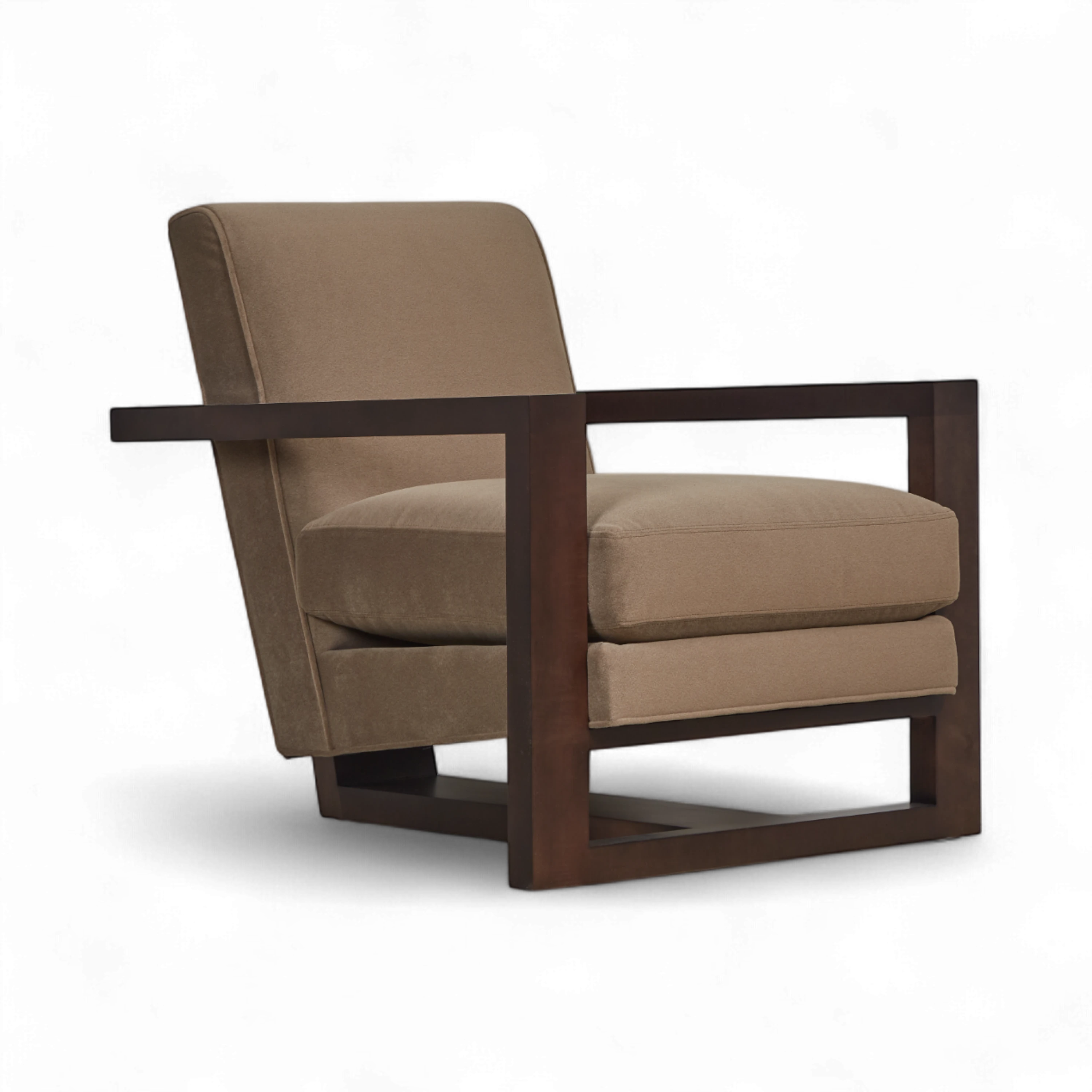 Roger Lounge Chair
