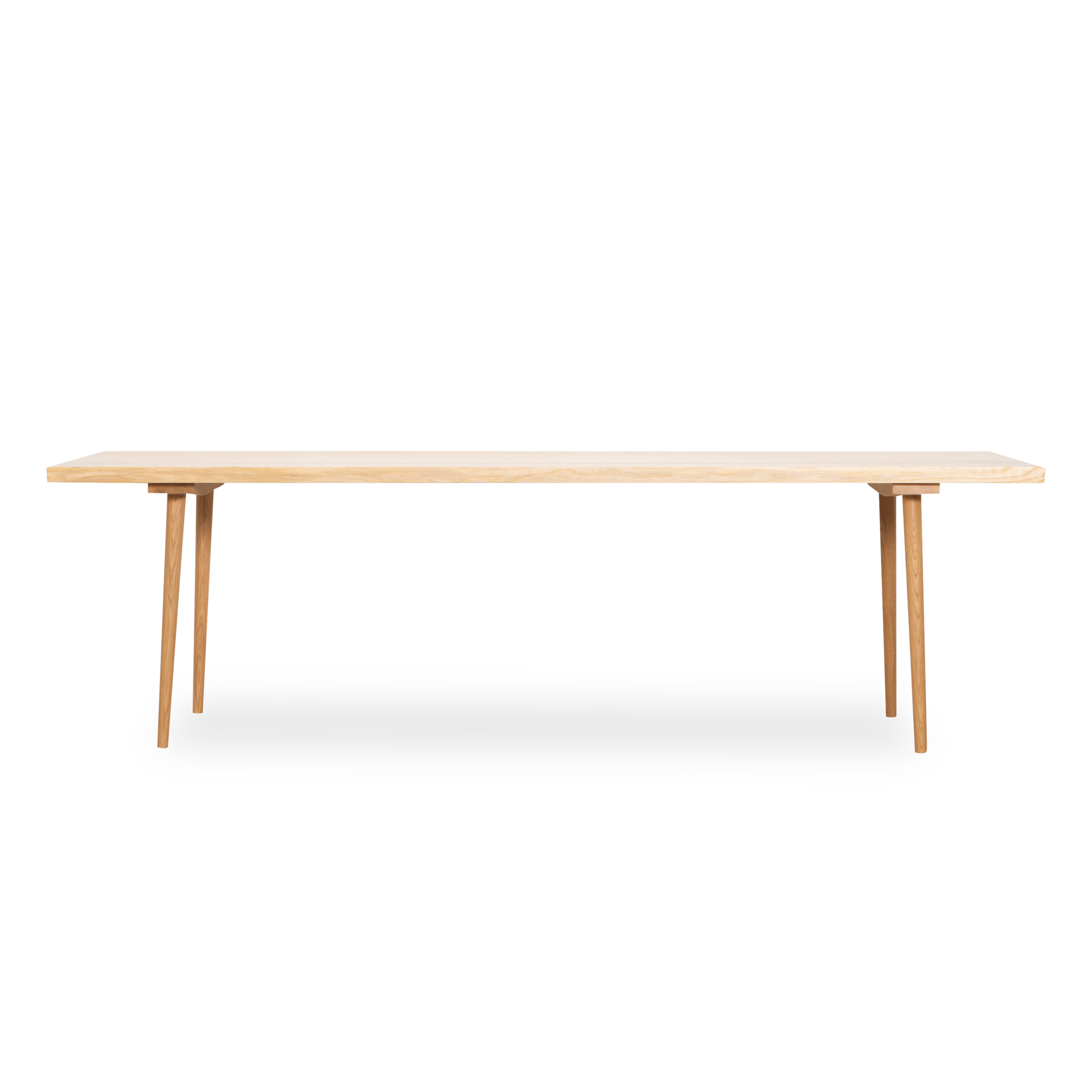 One of the first designs from Københavns Møbelsnedkeri, the KBH Deluxe Dining Table displays an organic simplicity.