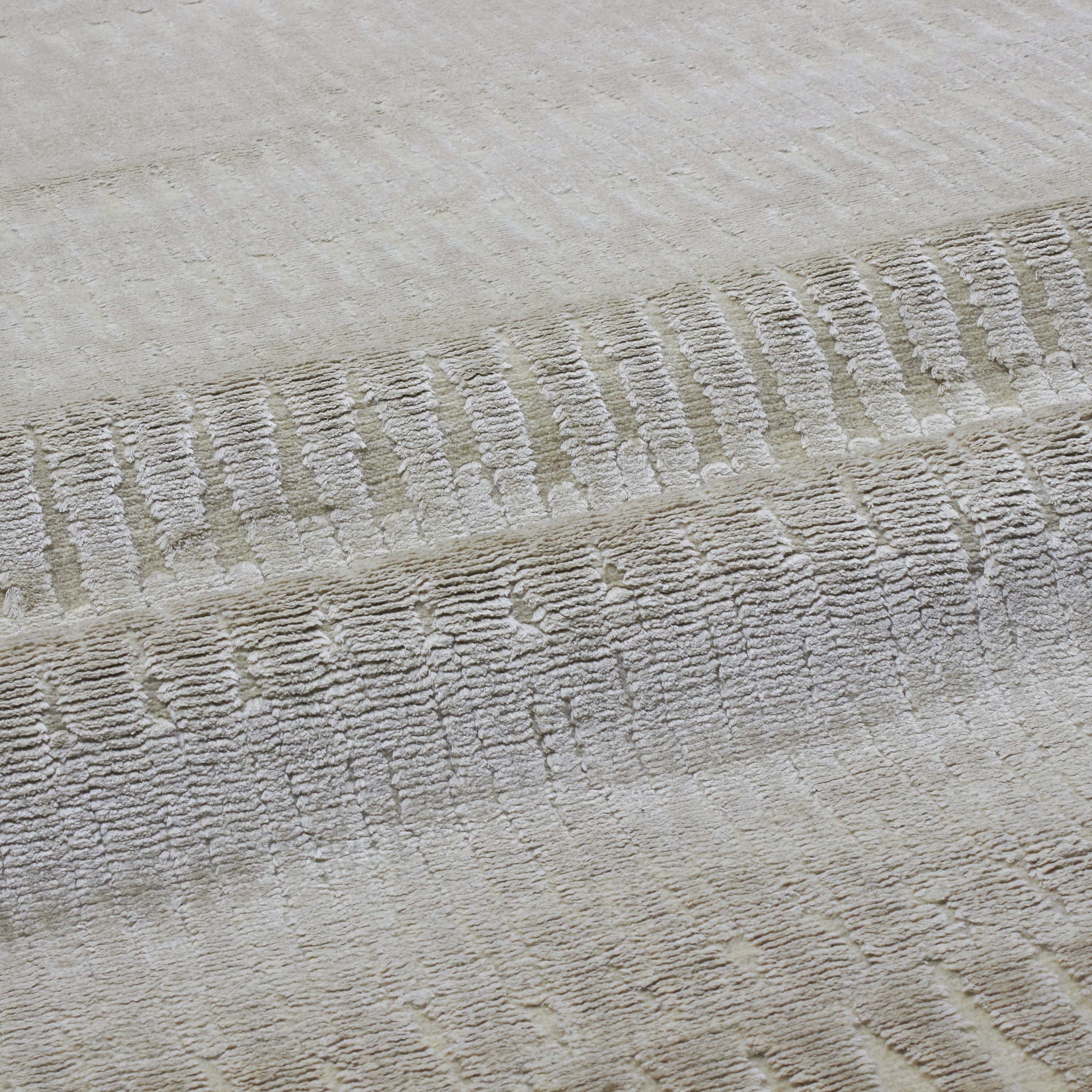 Mavis Taupe