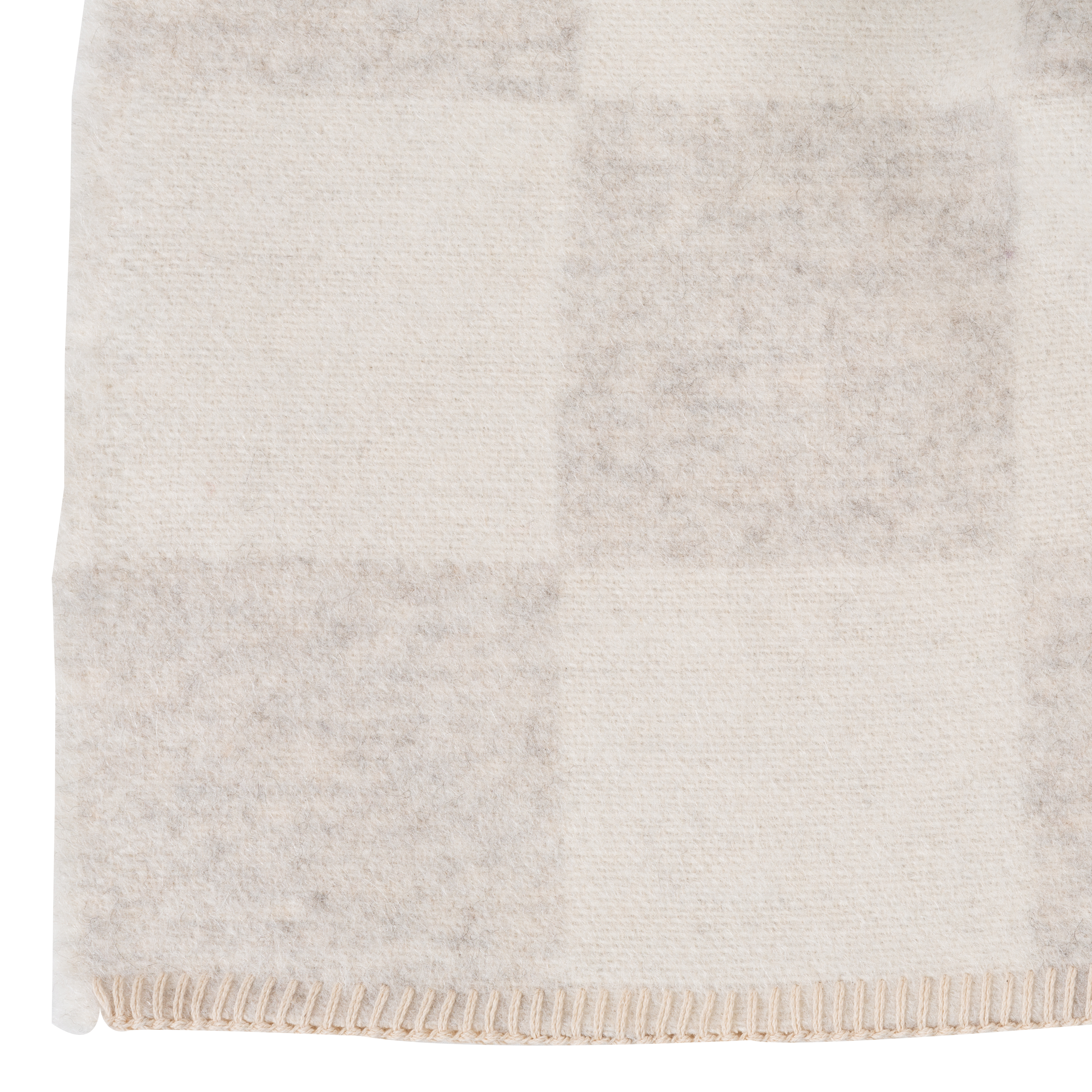 Presenting a luxuriously soft texture, the Crosby Check Throw is woven with natural superfine alpaca wool and undyed Peruvian cotton.