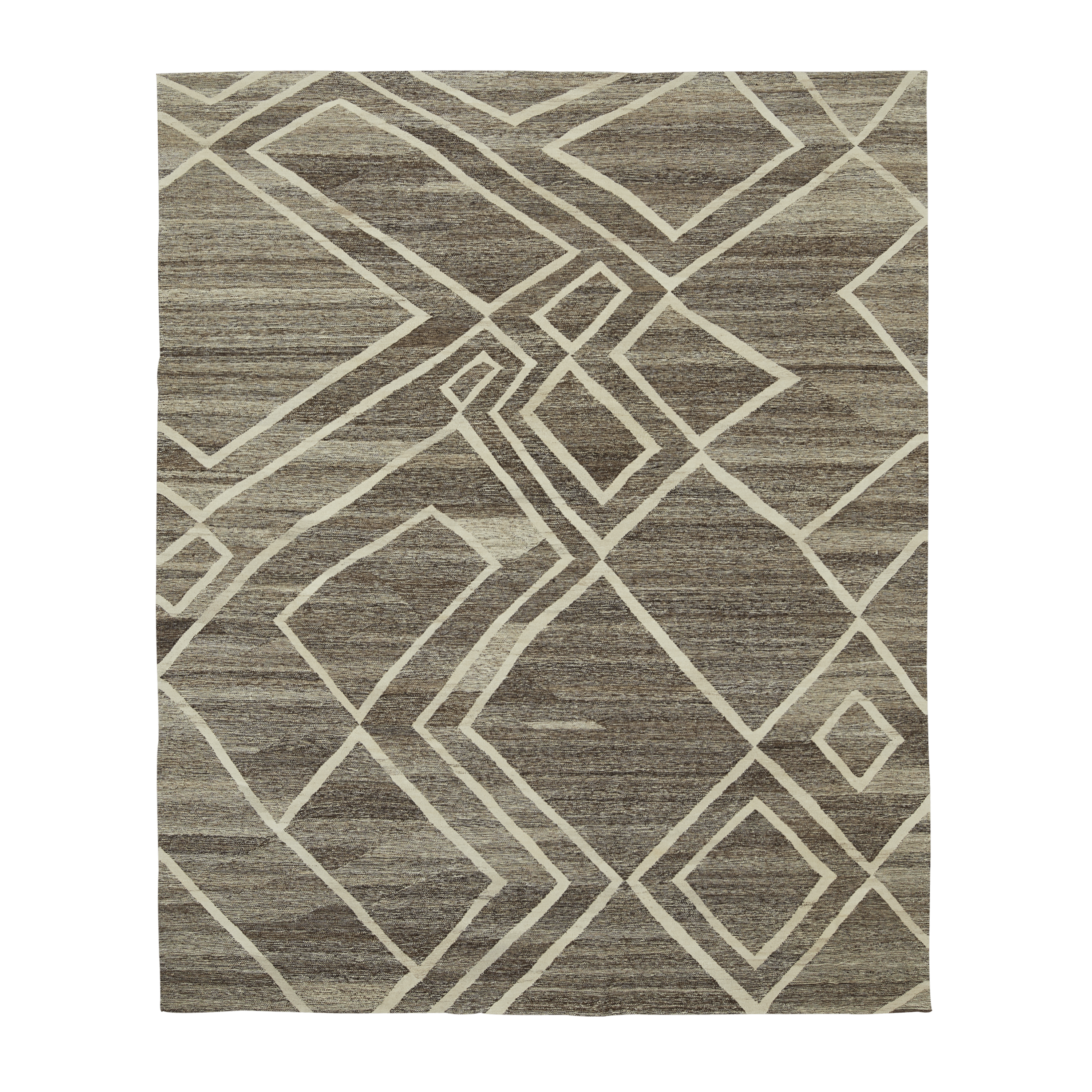 Revered for its lustre and soft hand, the natural qualities of wool from ancient Karakul sheep are honoured through restraint and refinement.