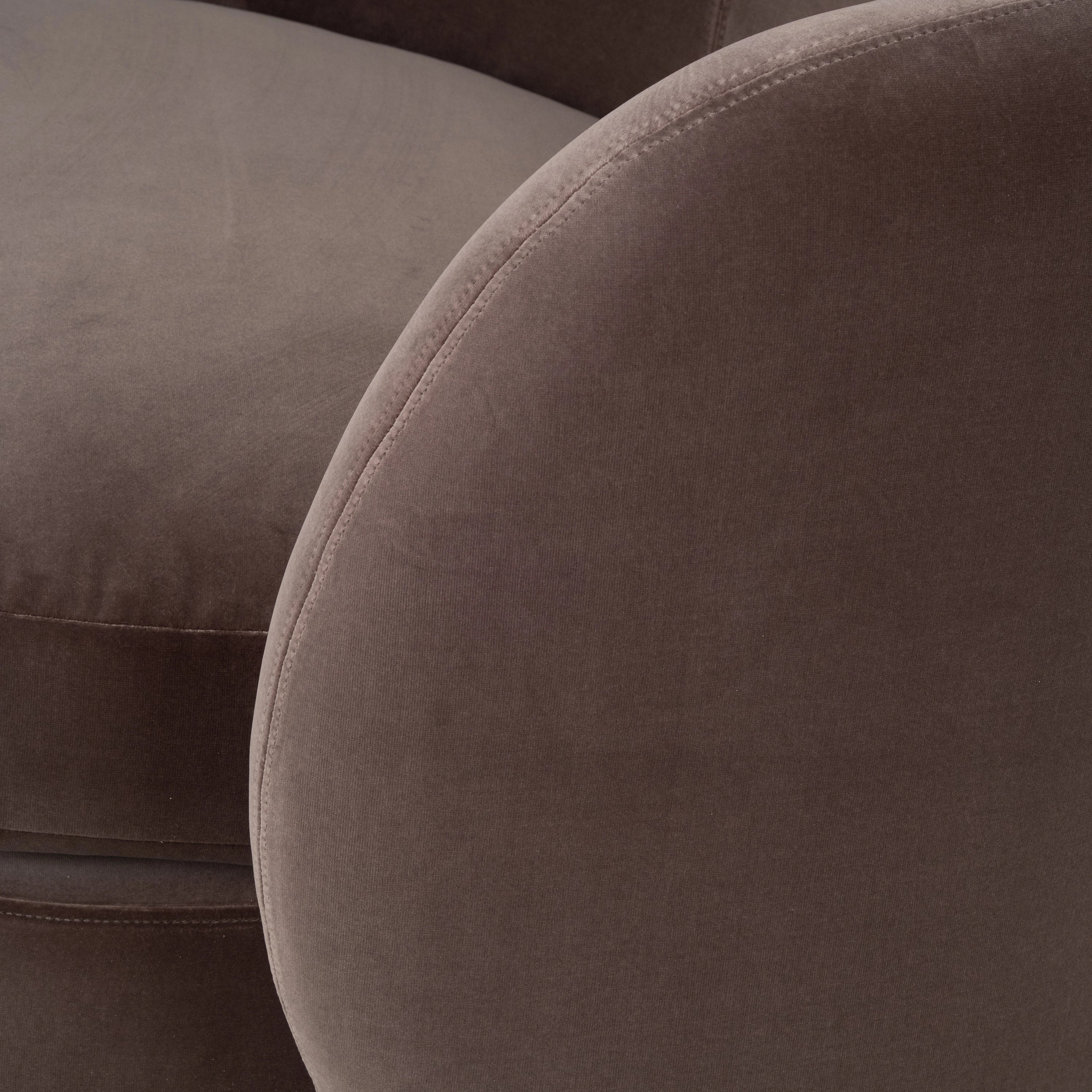 Zephyr Lounge Chair