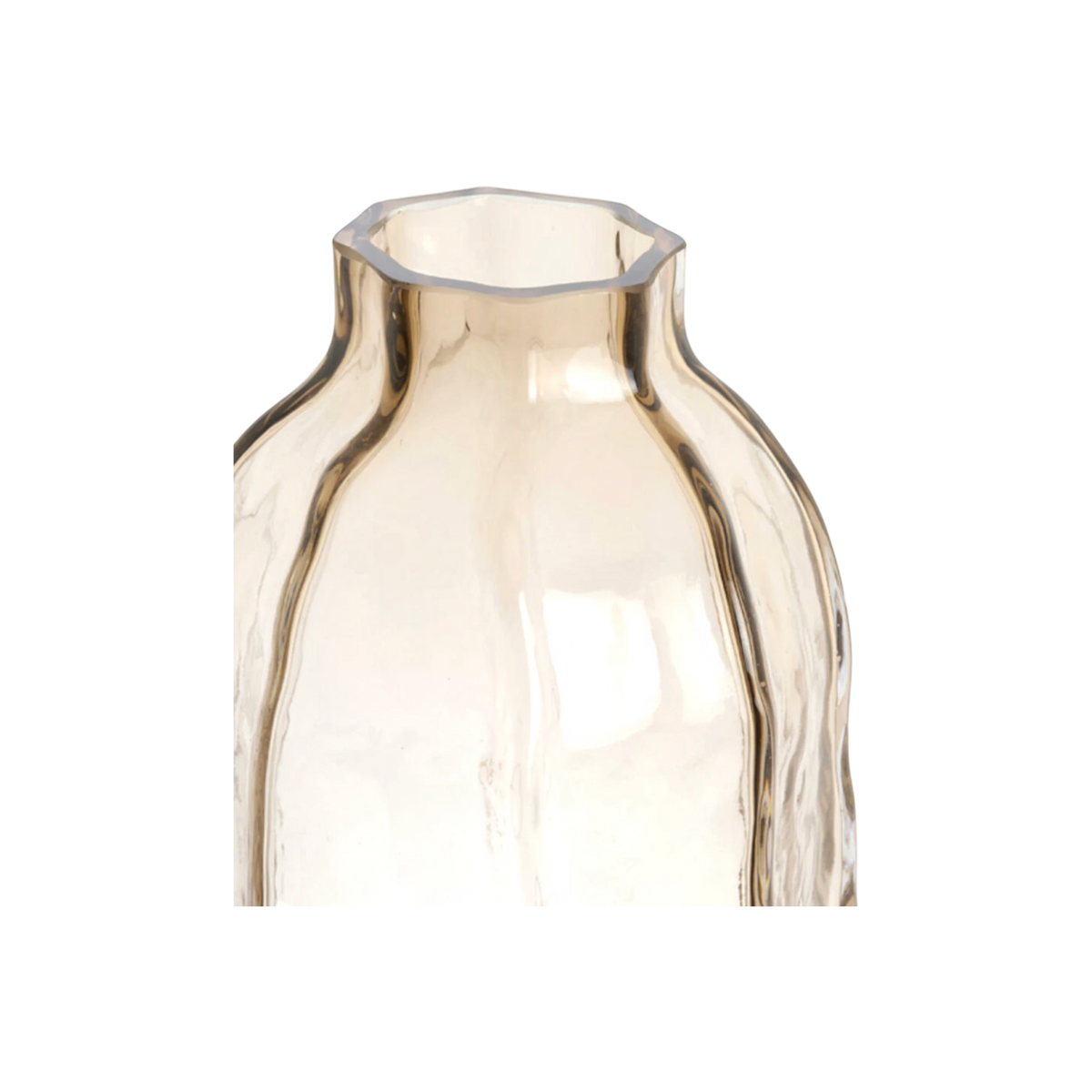 Angled view highlighting the faceted rim and shoulders of the smoked champagne glass vase, with darker amber seams running between the ribs.