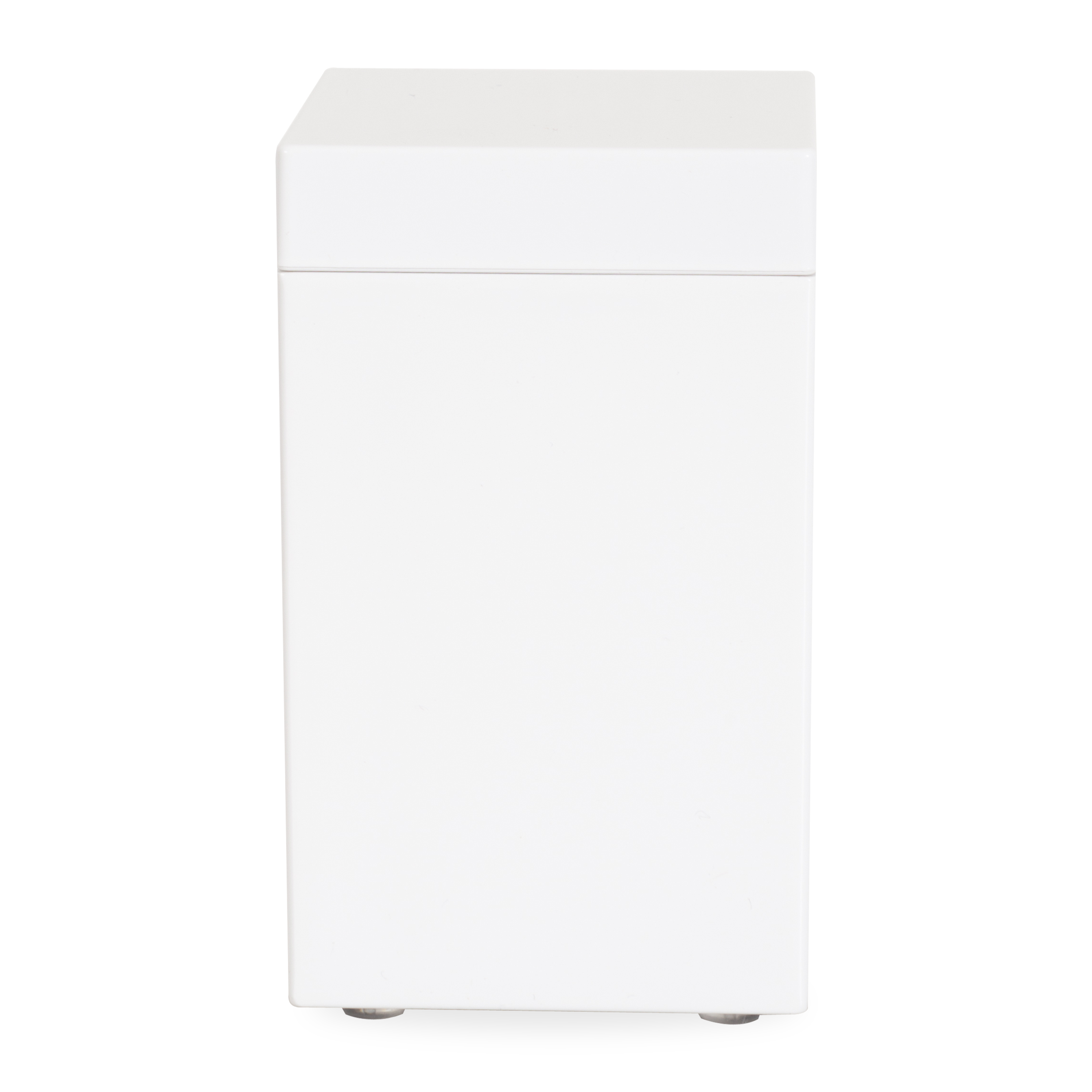 Bringing a clean modern design to your bathroom countertop collection, the Arlo Collection provides an atmosphere of luxury through its elegant design and gorgeous gloss finish.