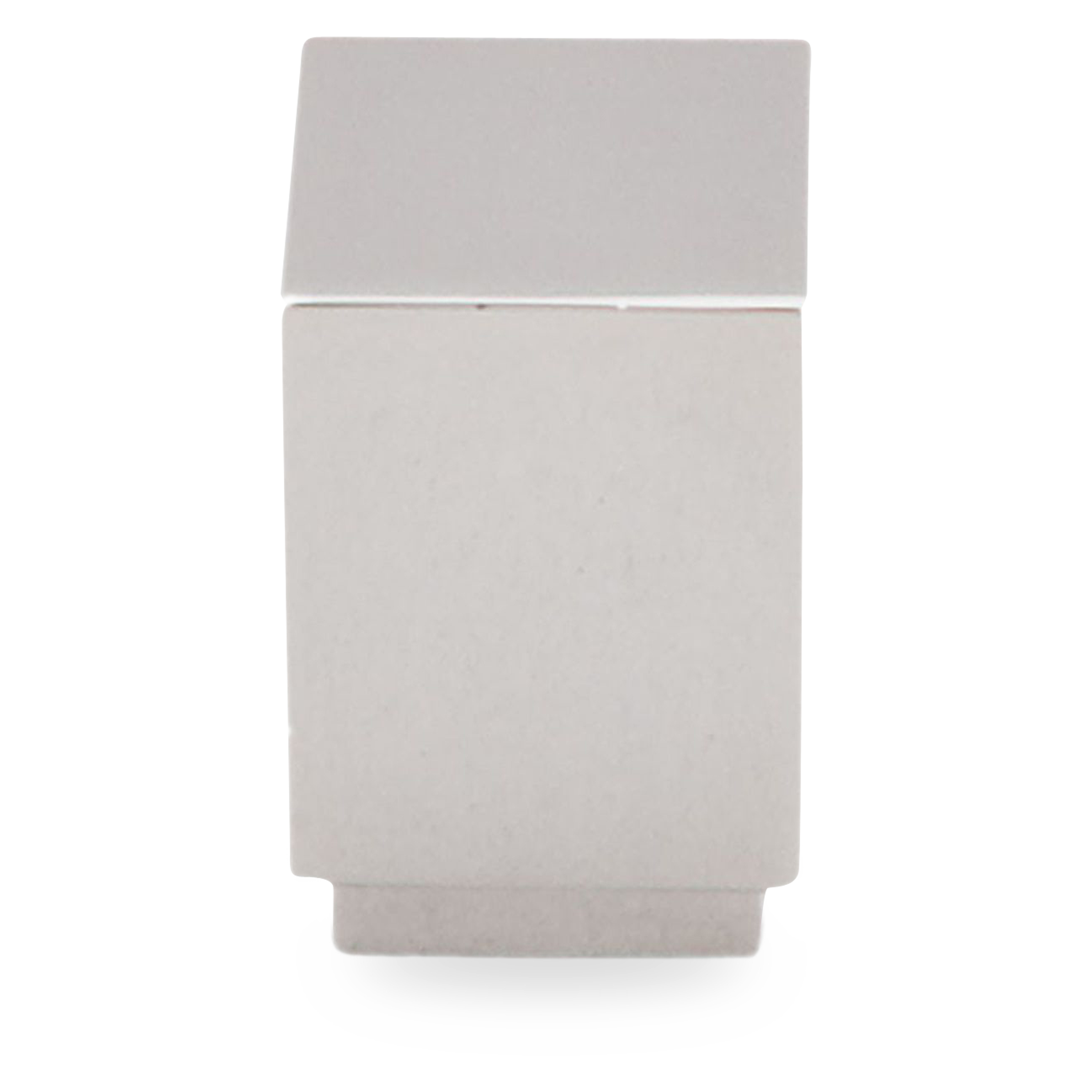The Linea square knob is a beautiful combination of modern and contemporary style.
