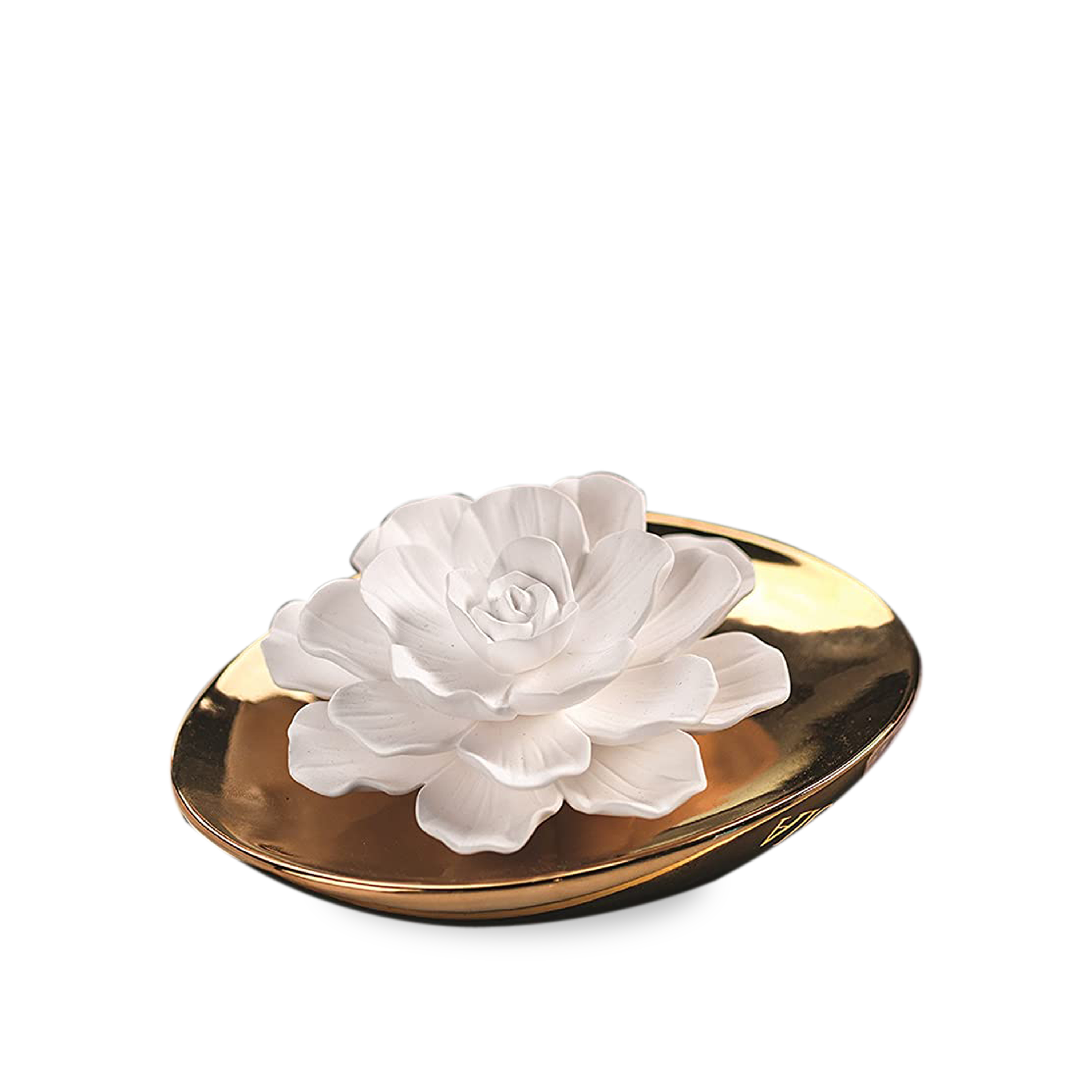 This elegant Dream diffuser allows a soft and subtle frangrance to waft through your room through its floral porcelain topper.