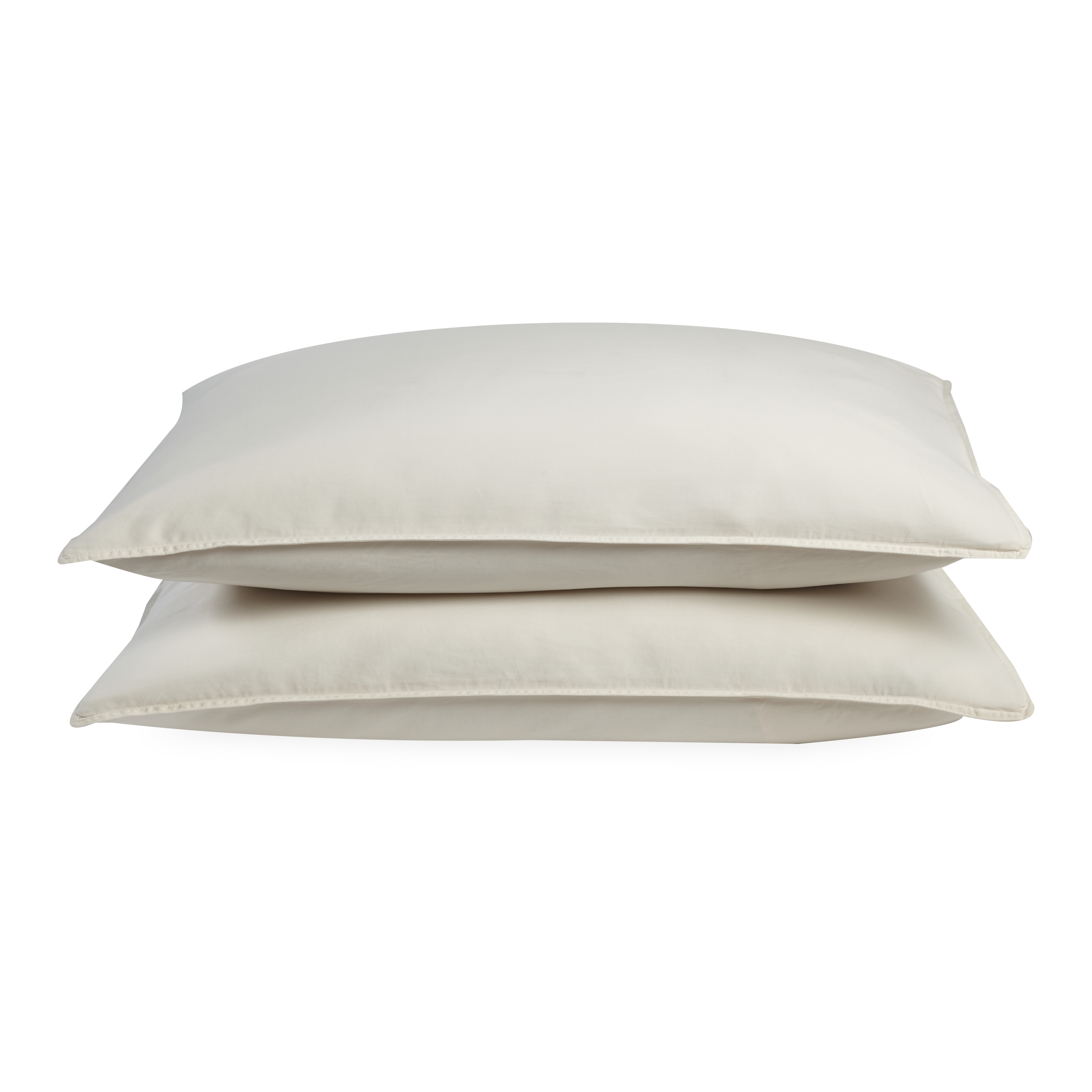 Produced in Portugal exclusively for Elte, The Stonewashed Sateen Collection is crafted using long-staple cotton that has been stonewashed, which results in a luxuriously soft text