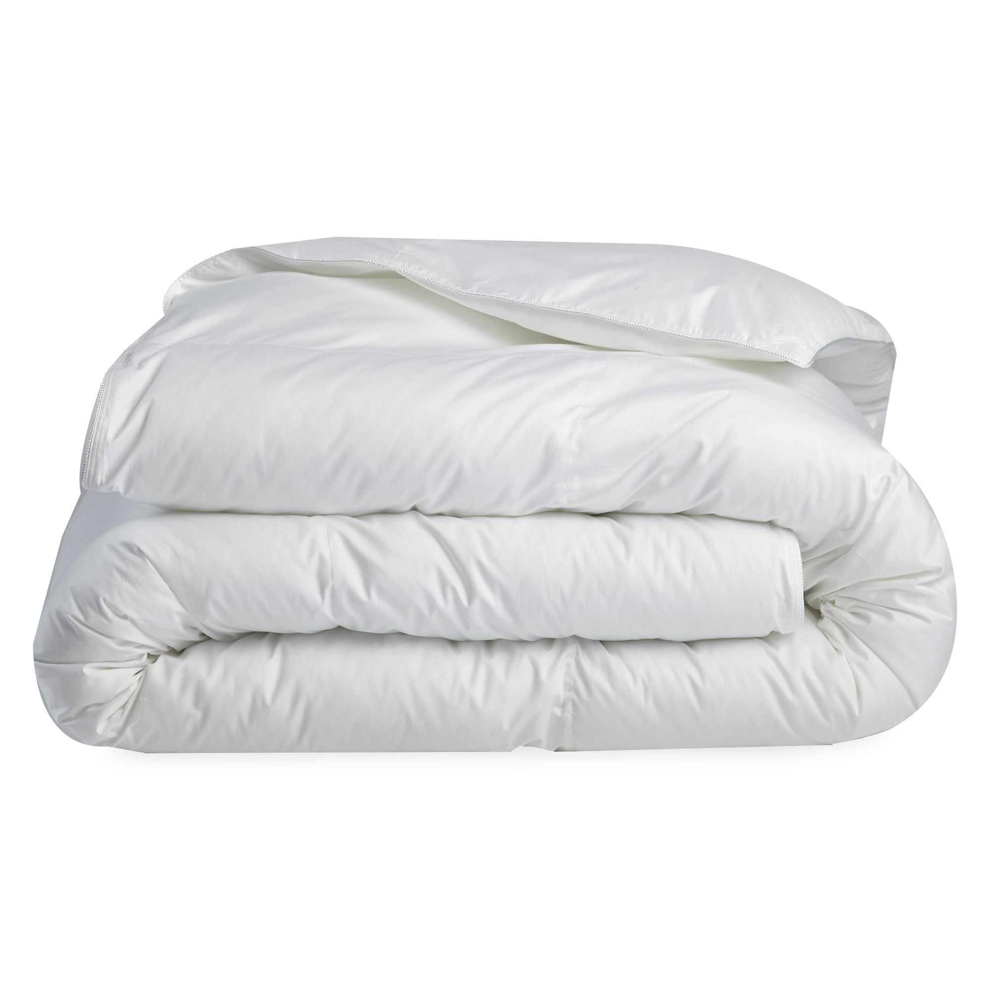 Offering warmth and luxury, our down alternative duvet is designed to mimic the comfort and loft of natural down, while remaining hypoallergenic.