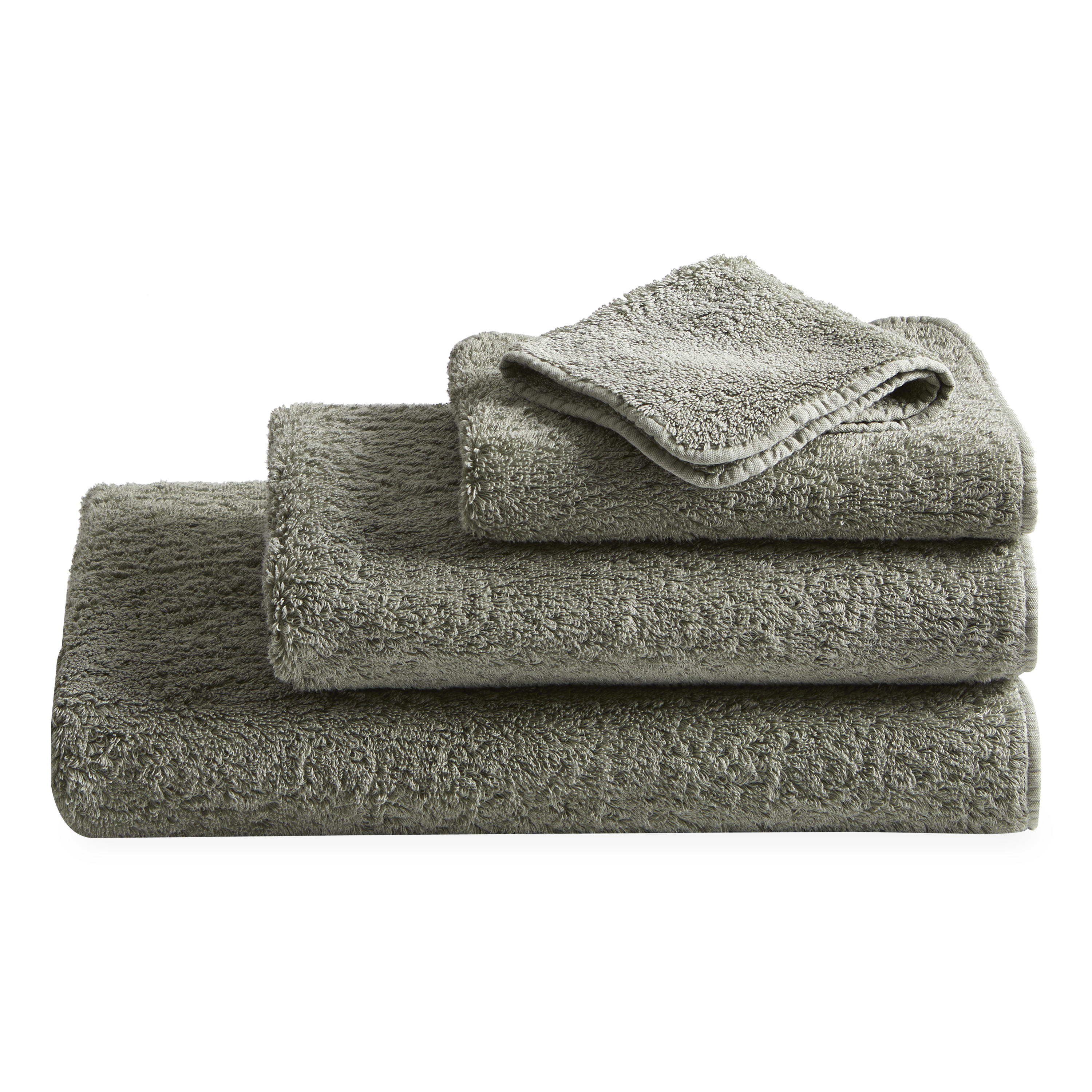 Indulge in the exceptional quality and softness of the Super Pile towel collection.