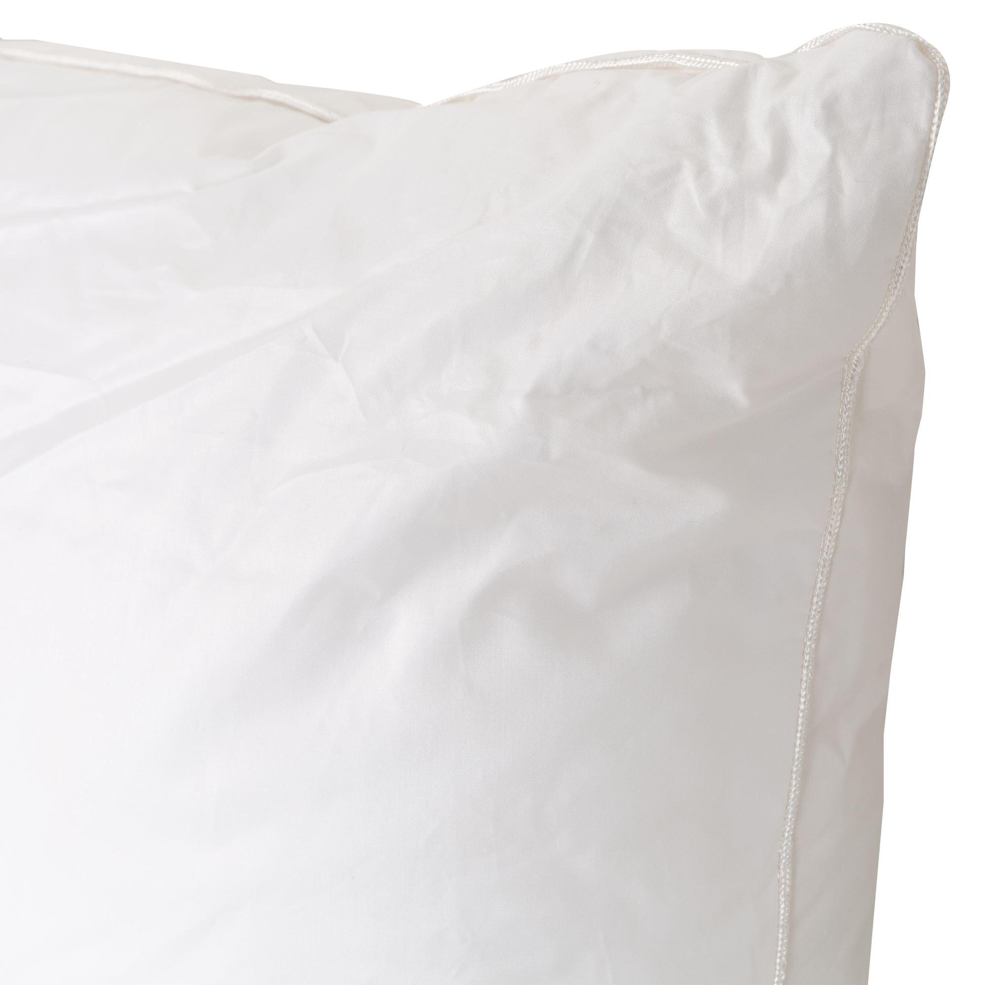 The Ziegler pillow is filled with a high-quality Polish goose down that is noted for its high loft and incredible warmth.